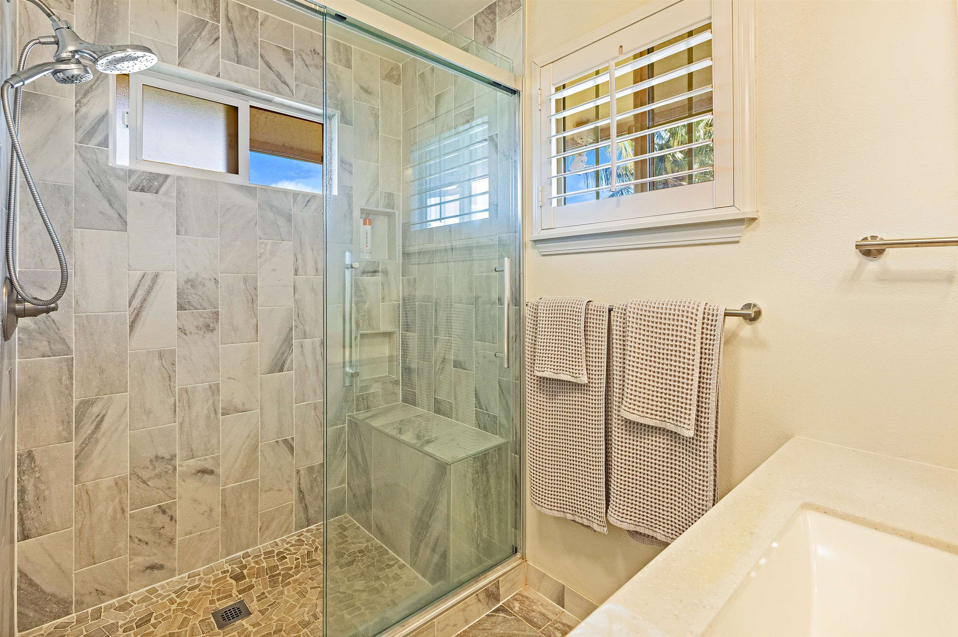 Villas at Kenolio I condo # 15A, Kihei, Hawaii - photo 26 of 38