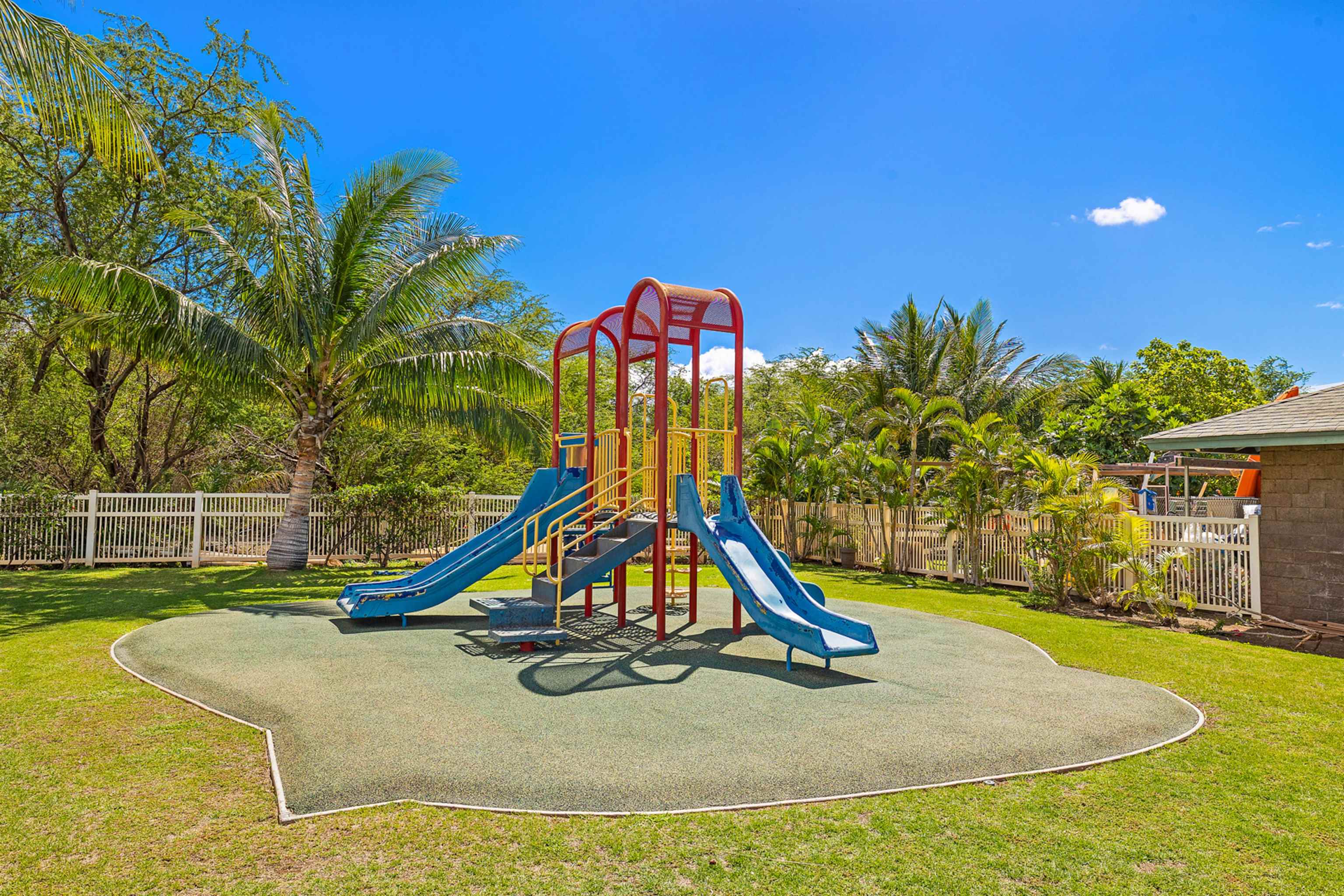 Villas at Kenolio I condo # 15A, Kihei, Hawaii - photo 35 of 38