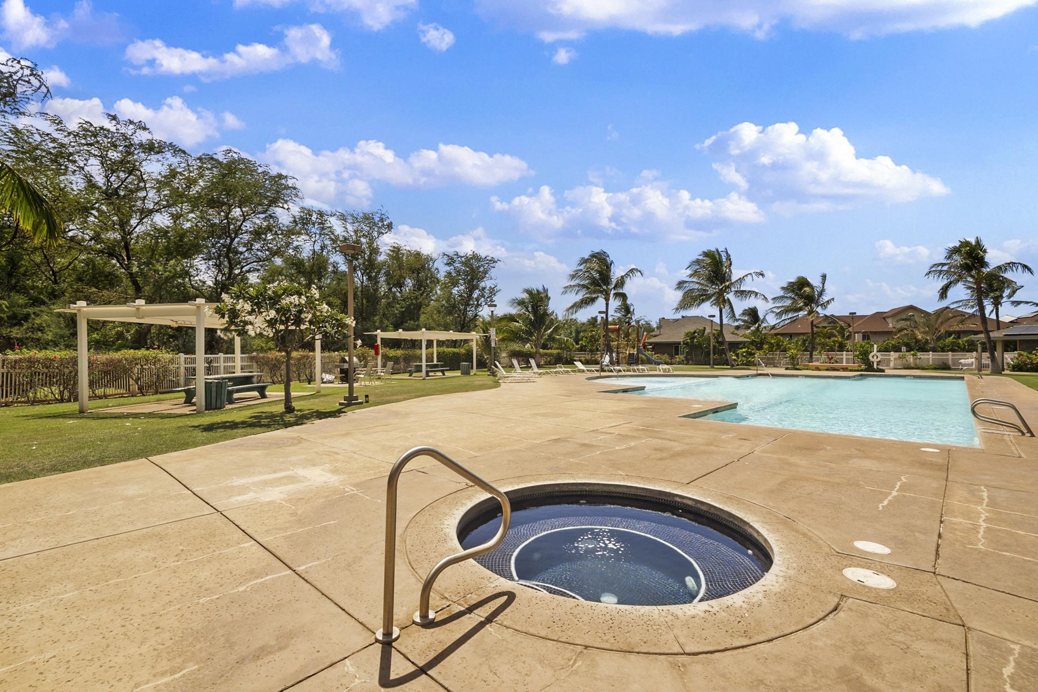 Villas at Kenolio I condo # 15H, Kihei, Hawaii - photo 42 of 45