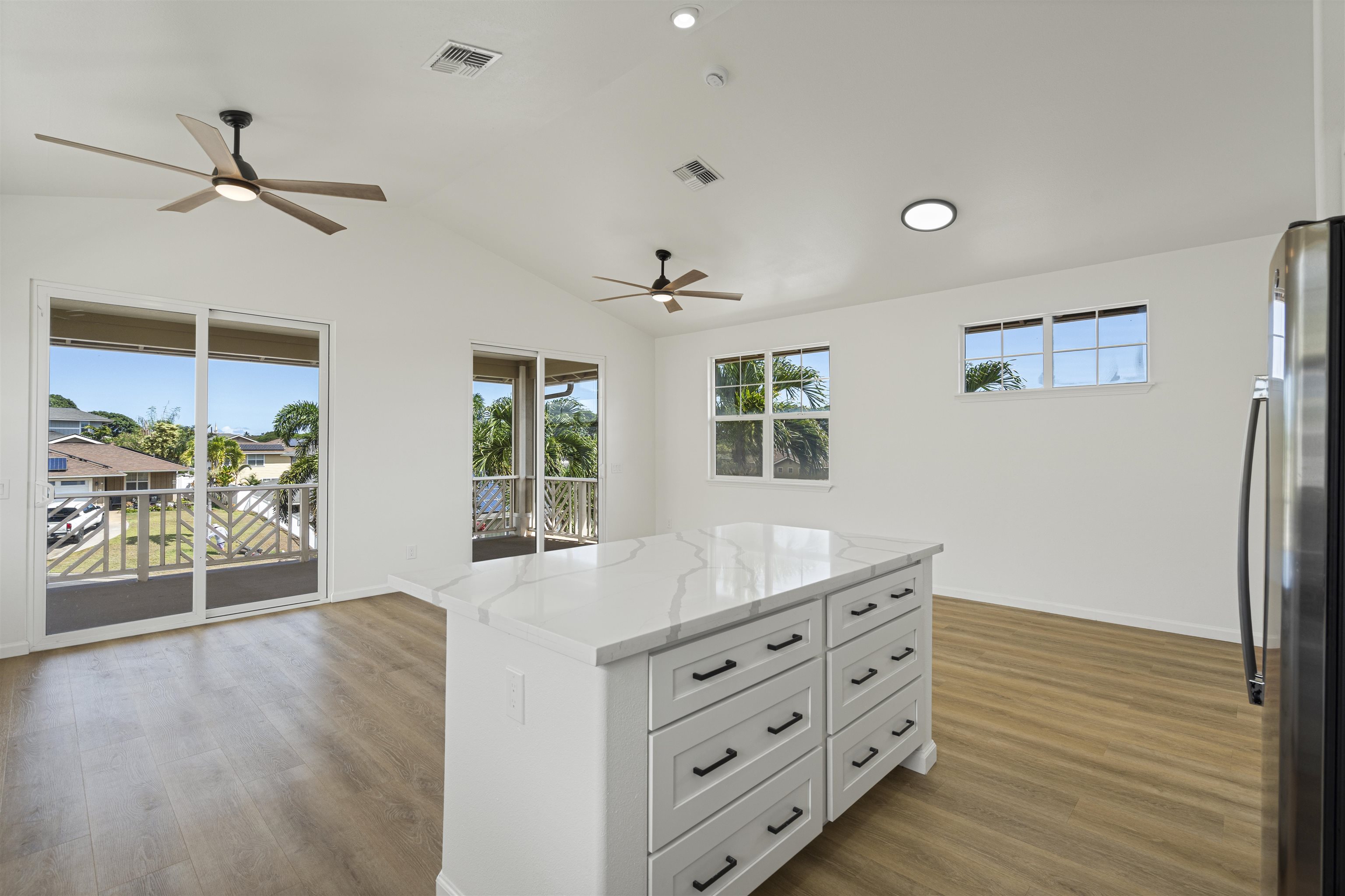 15  Awikiwiki Pl , Wailuku home - photo 12 of 30