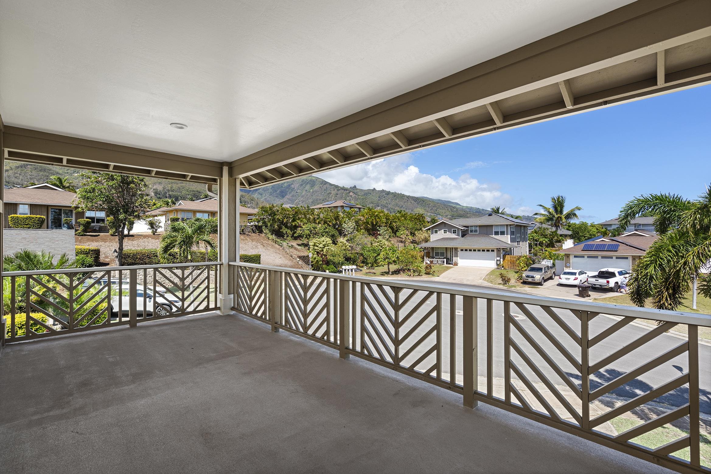 15  Awikiwiki Pl , Wailuku home - photo 16 of 30