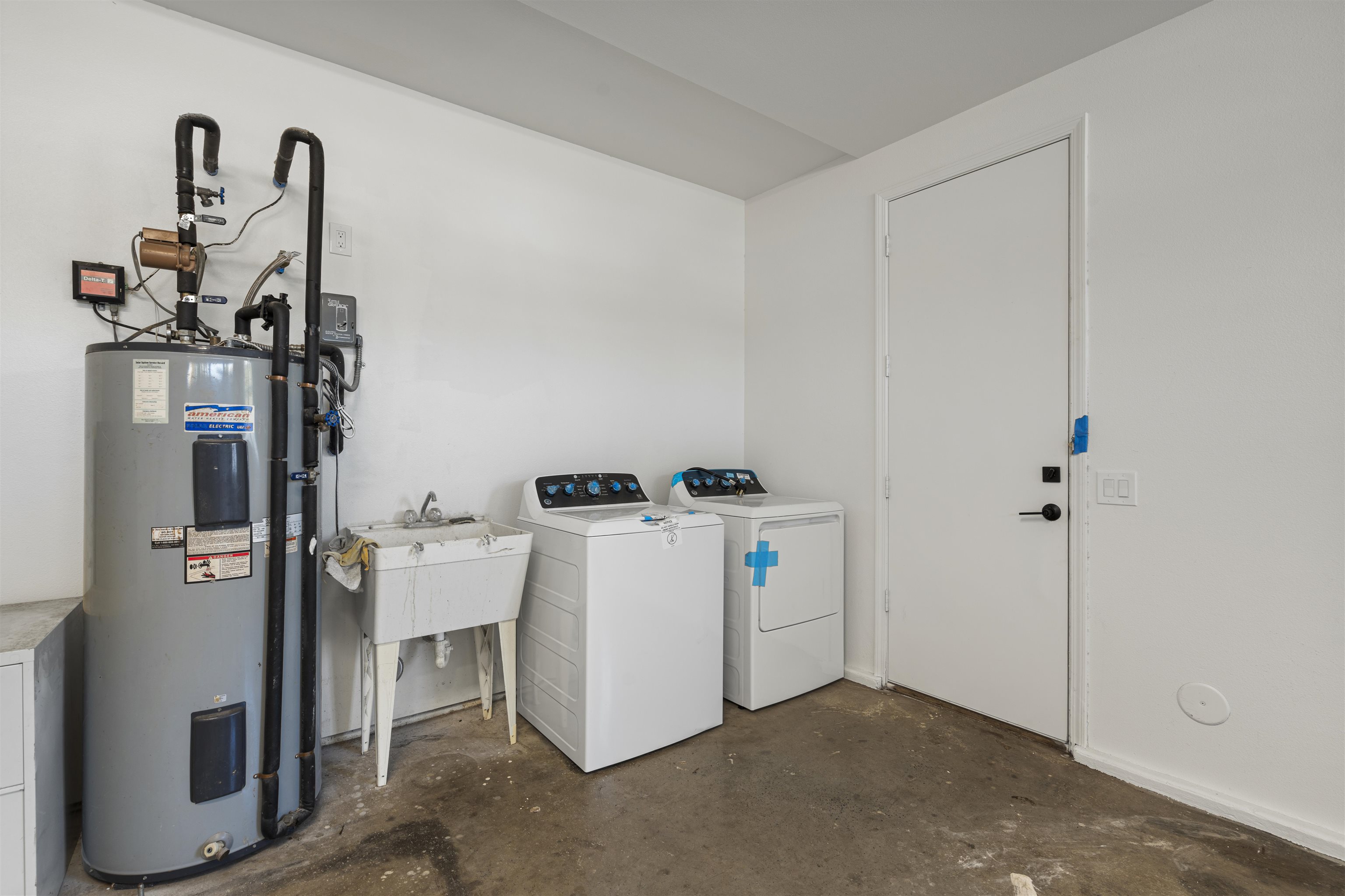 15  Awikiwiki Pl , Wailuku home - photo 27 of 30