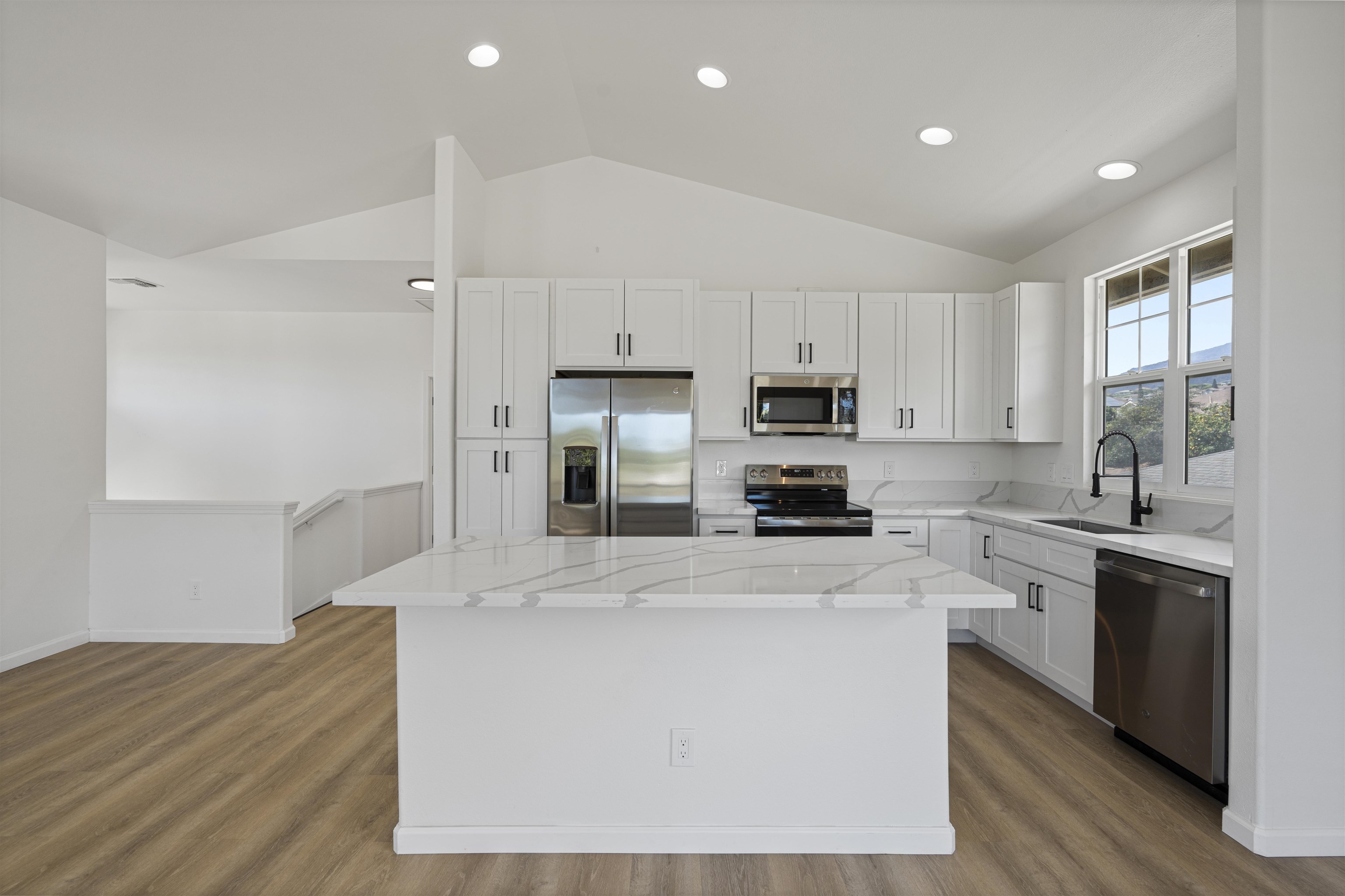 15  Awikiwiki Pl , Wailuku home - photo 9 of 30