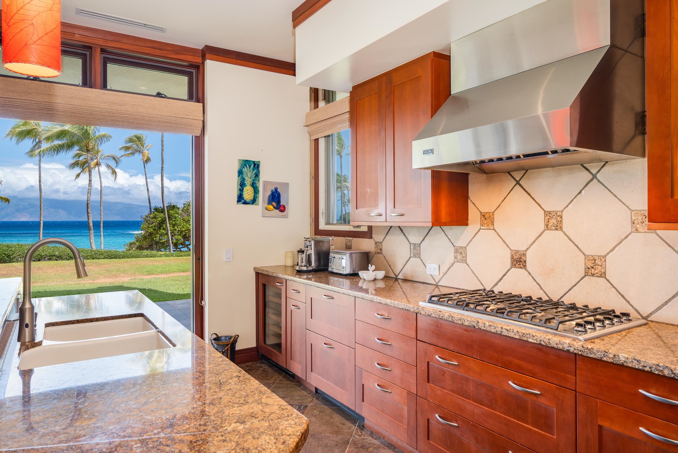 Coconut Grove condo # 15, Lahaina, Hawaii - photo 12 of 50