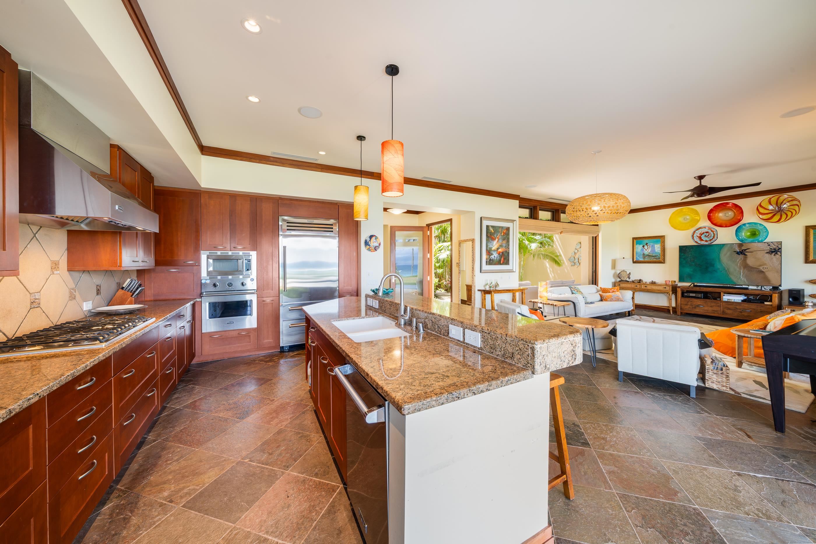 Coconut Grove condo # 15, Lahaina, Hawaii - photo 13 of 50