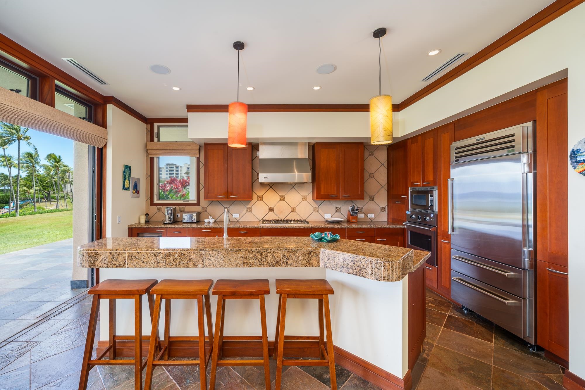 Coconut Grove condo # 15, Lahaina, Hawaii - photo 15 of 50