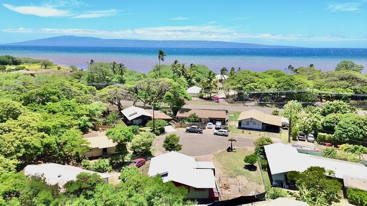15  Kawela Way , Molokai home - photo 5 of 26