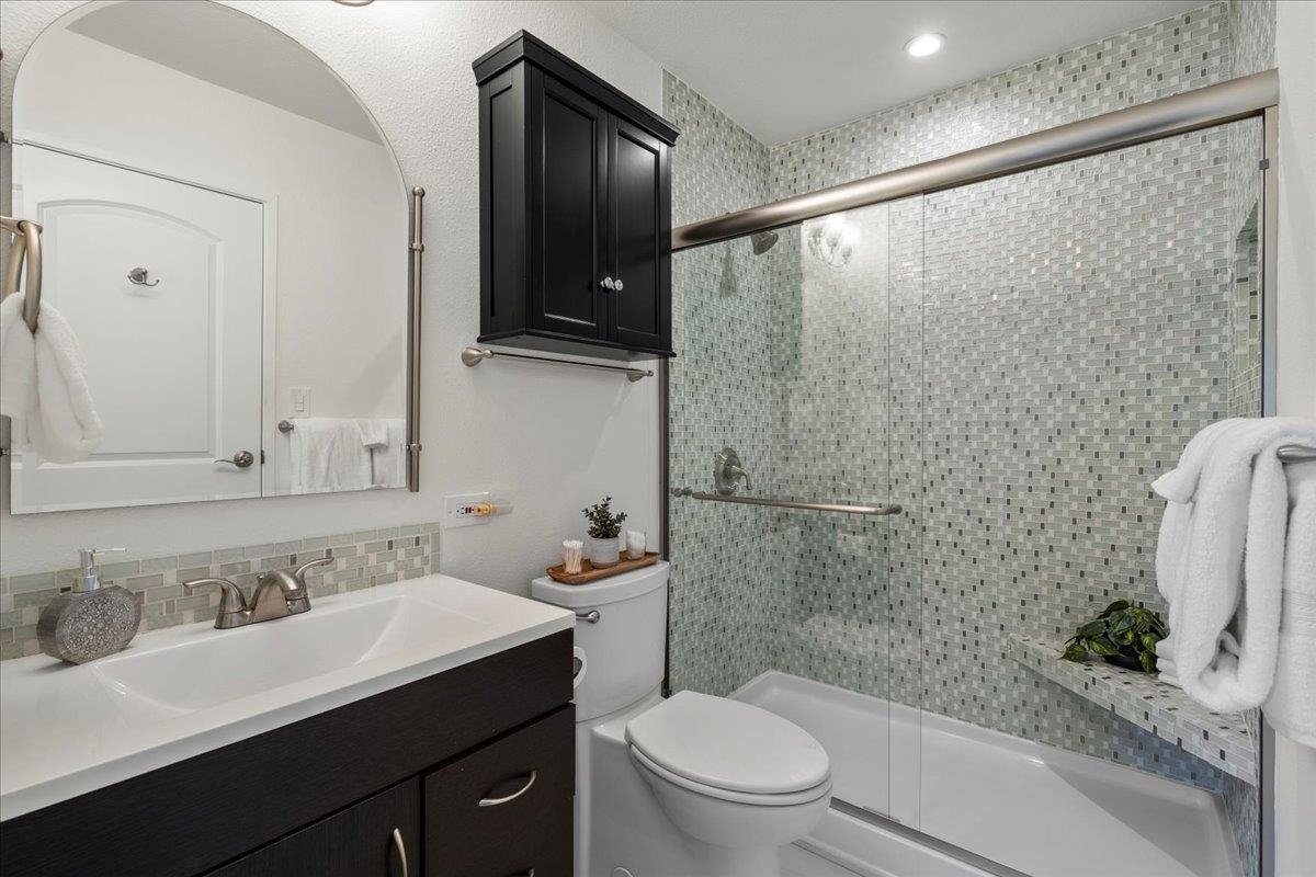 Haleakala Gardens condo # 11B, Kihei, Hawaii - photo 25 of 33