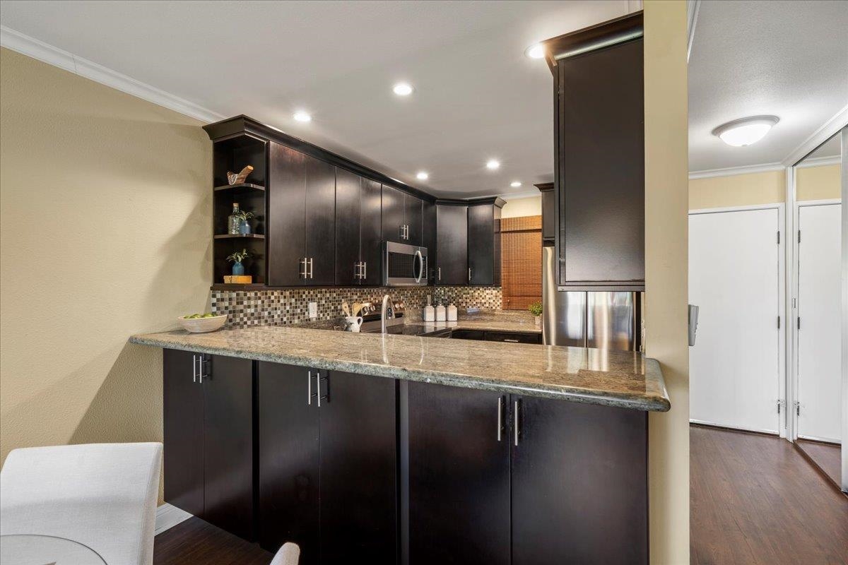 Haleakala Gardens condo # 11B, Kihei, Hawaii - photo 7 of 33