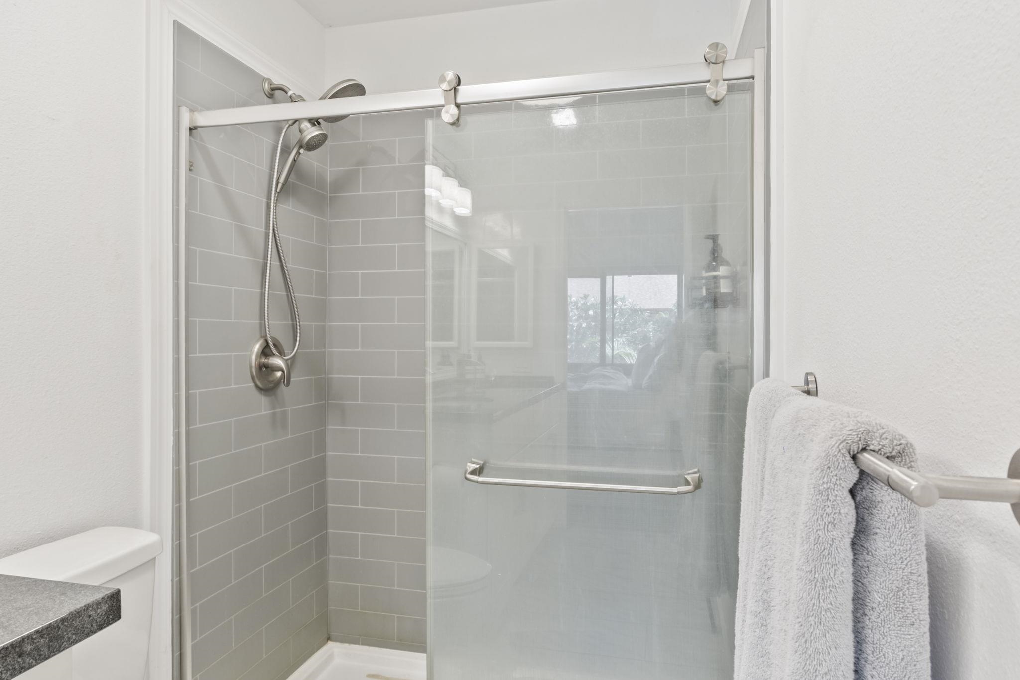 Haleakala Gardens condo # 12E, Kihei, Hawaii - photo 19 of 50