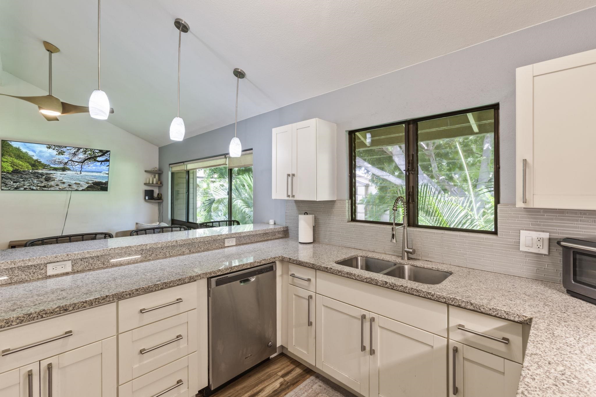 Haleakala Gardens condo # 12E, Kihei, Hawaii - photo 10 of 50