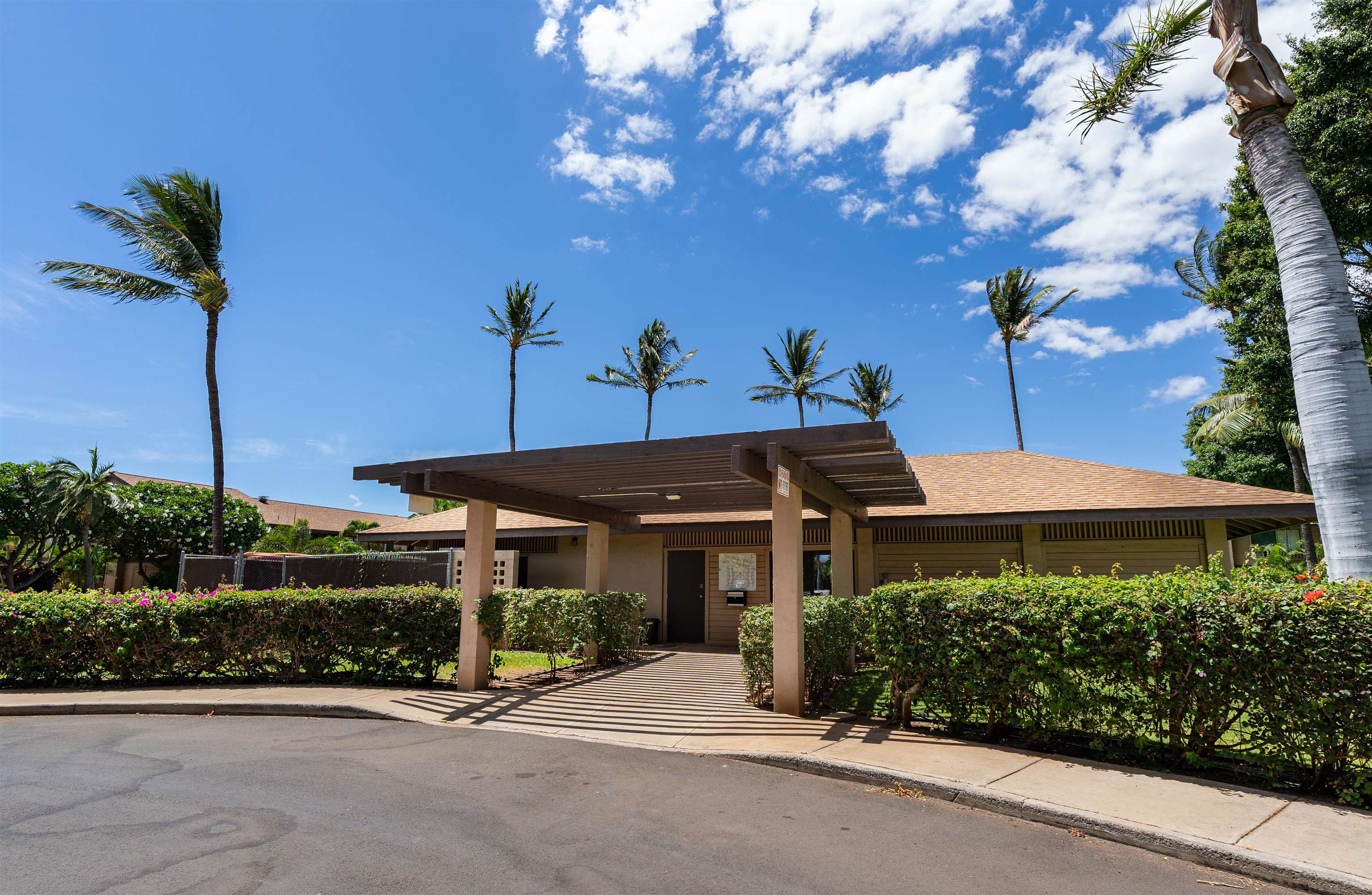 Haleakala Gardens condo # 14 F, Kihei, Hawaii - photo 20 of 30