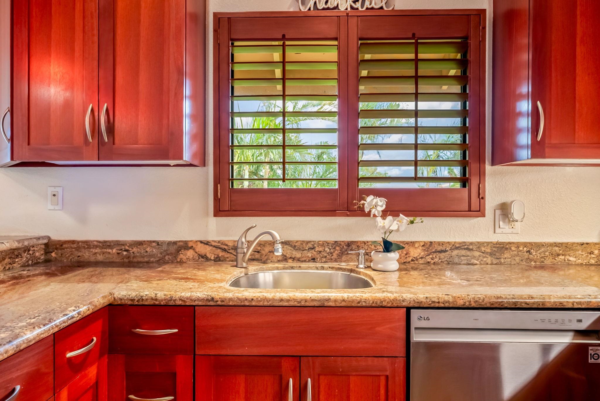 Haleakala Gardens condo # 17E, Kihei, Hawaii - photo 5 of 43