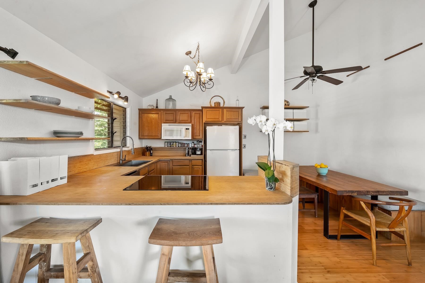 Haleakala Gardens condo # 3E, Kihei, Hawaii - photo 3 of 14