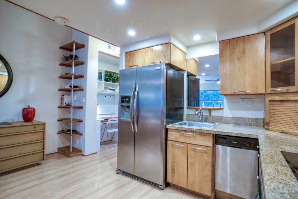 Haleakala Gardens condo # 7F, Kihei, Hawaii - photo 5 of 30