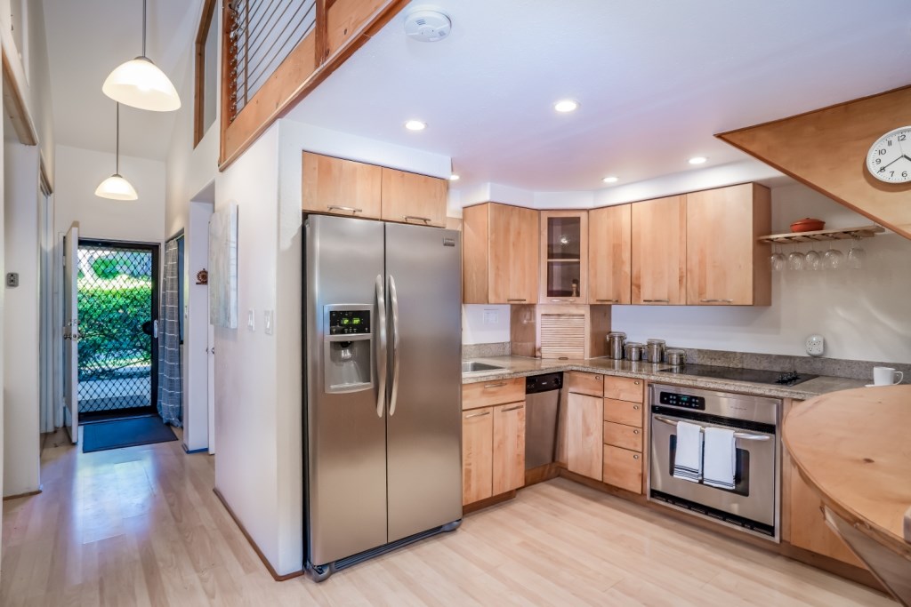 Haleakala Gardens condo # 7F, Kihei, Hawaii - photo 8 of 30