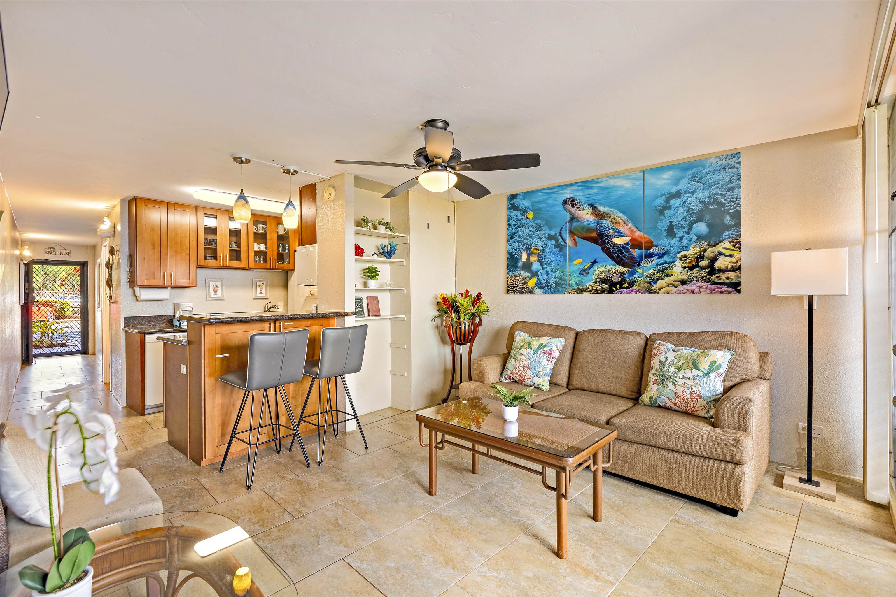 Island Sands condo # 104, Wailuku, Hawaii - photo 3 of 31