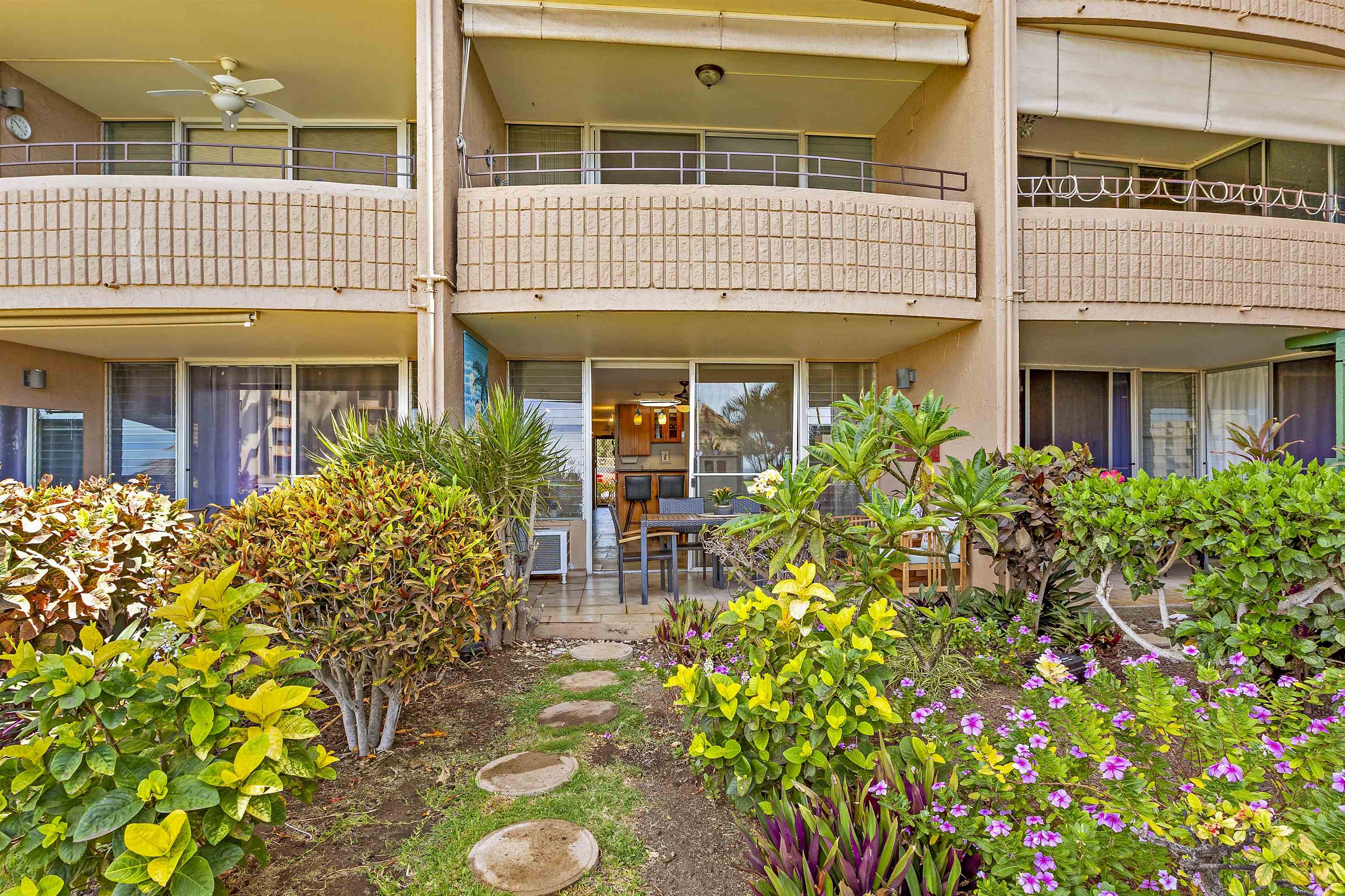 Island Sands condo # 104, Wailuku, Hawaii - photo 27 of 31