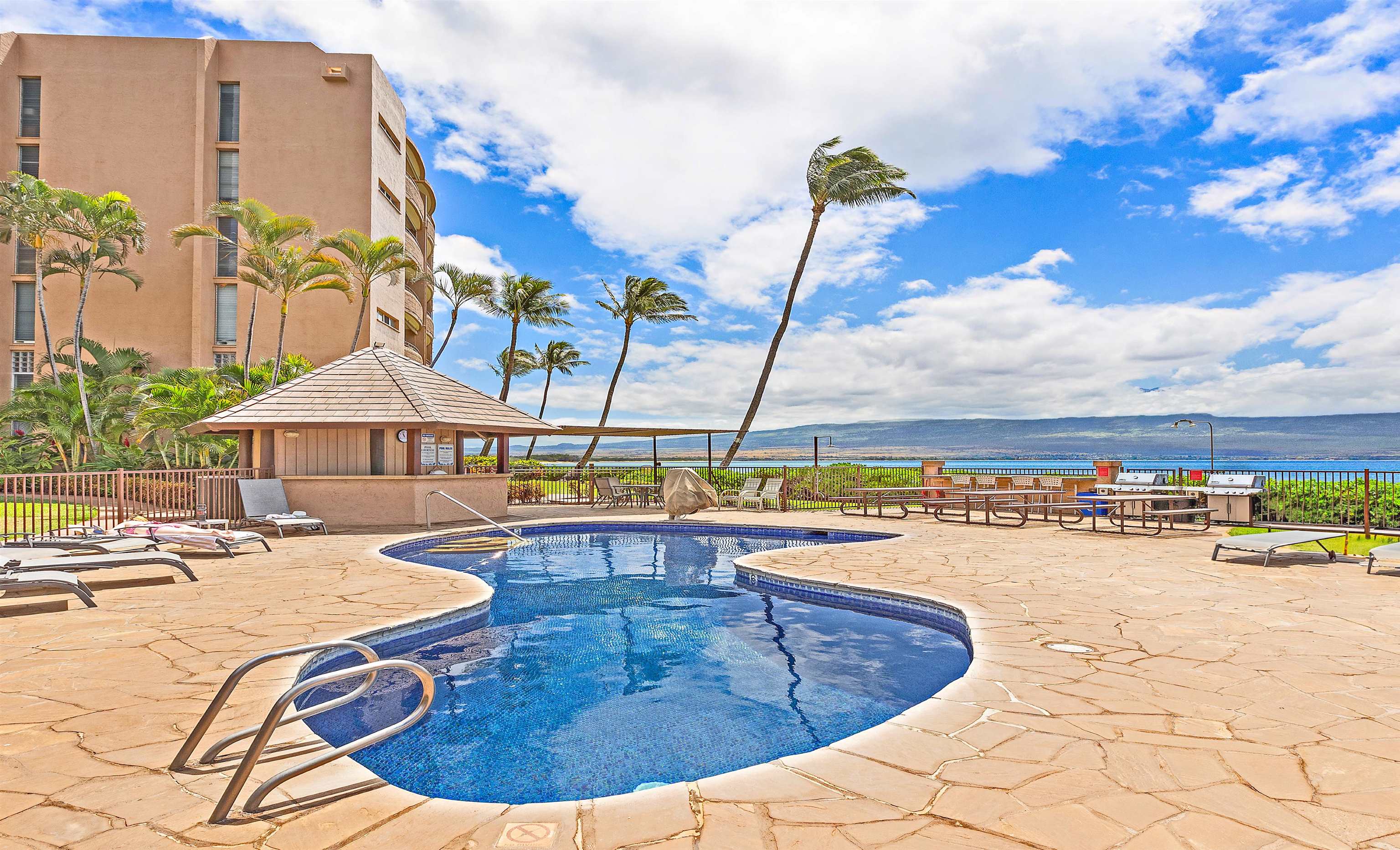 Island Sands condo # 104, Wailuku, Hawaii - photo 29 of 31