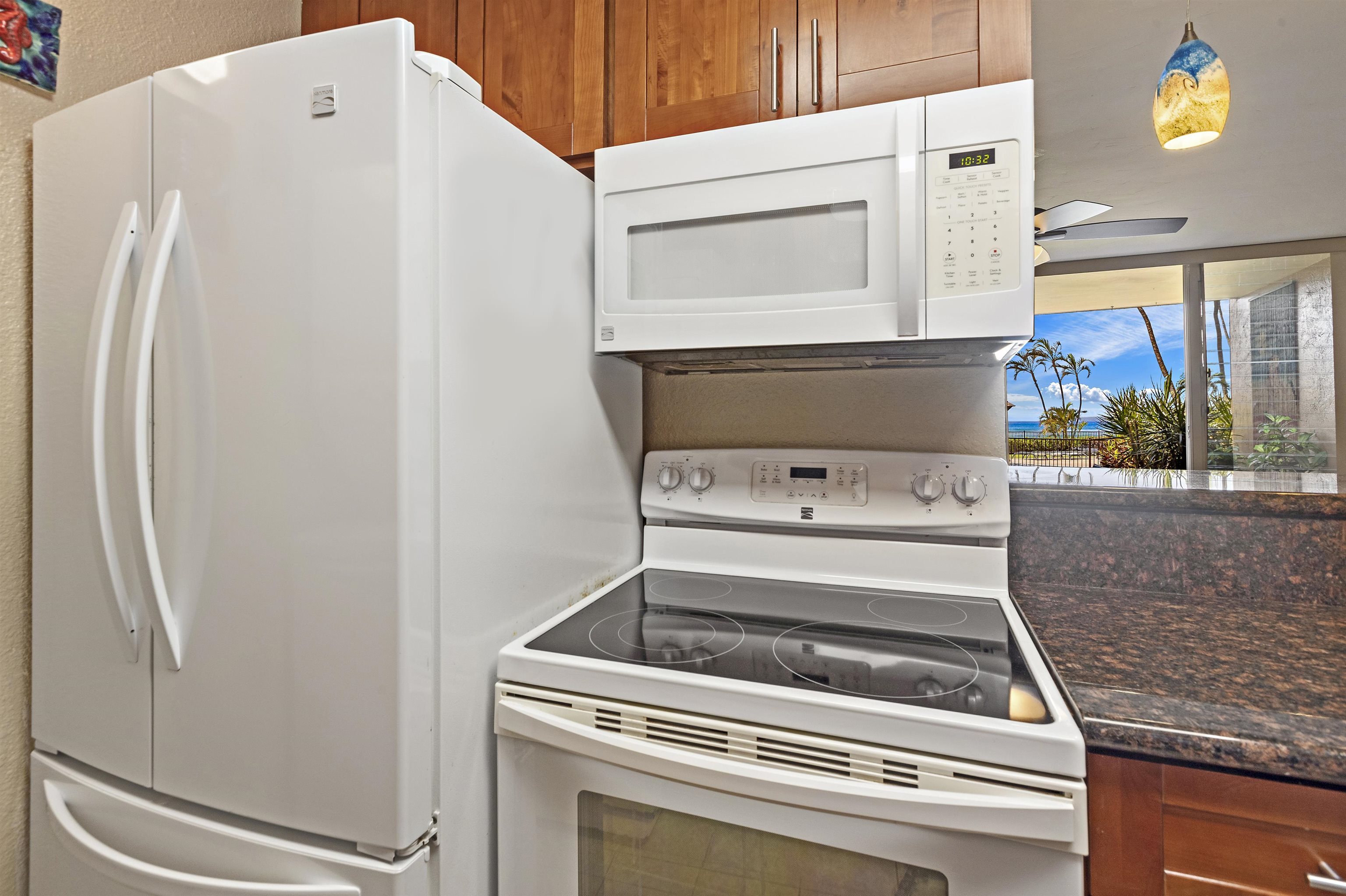 Island Sands condo # 104, Wailuku, Hawaii - photo 10 of 31