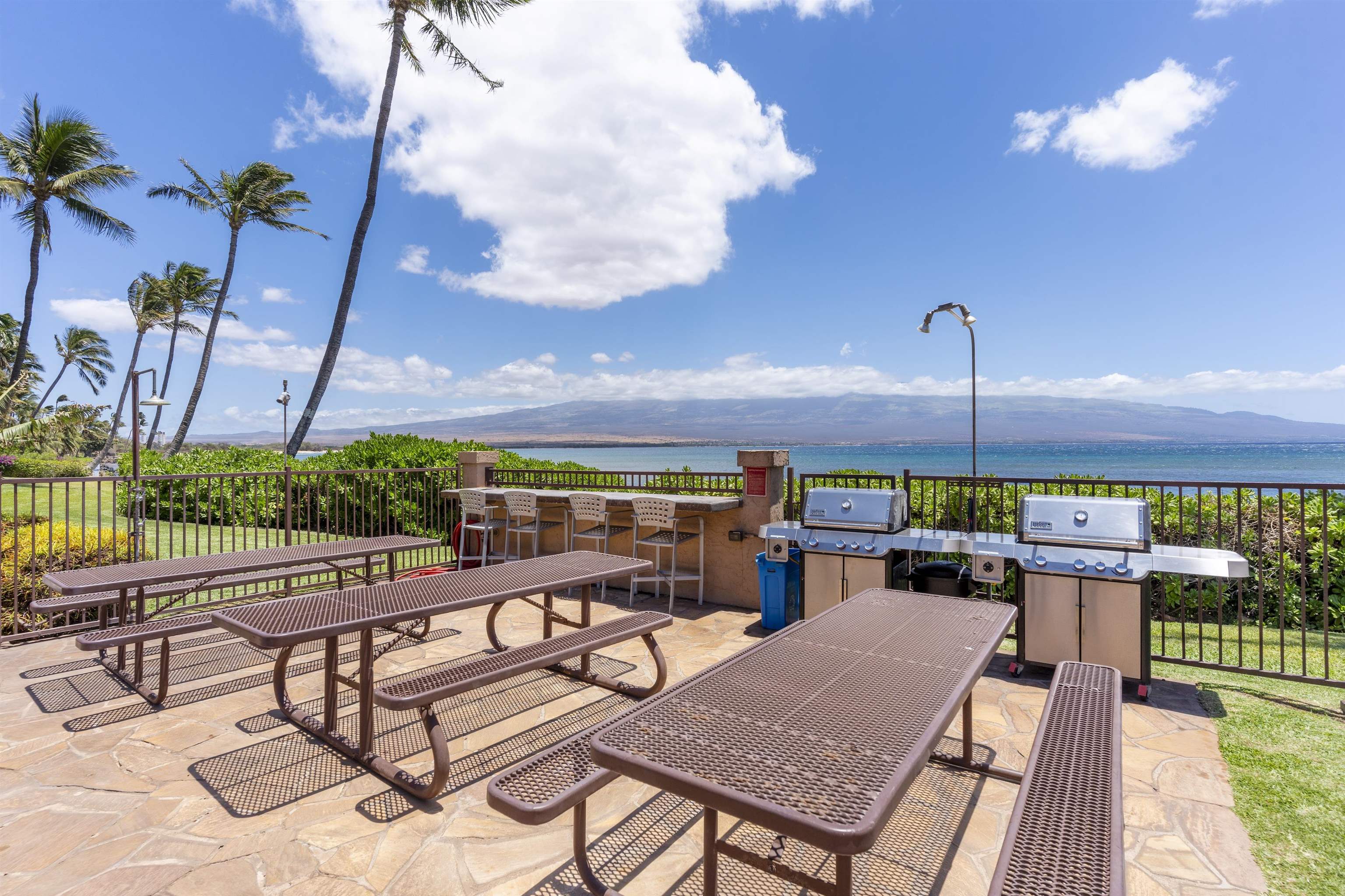 Island Sands condo # 200, Wailuku, Hawaii - photo 27 of 29