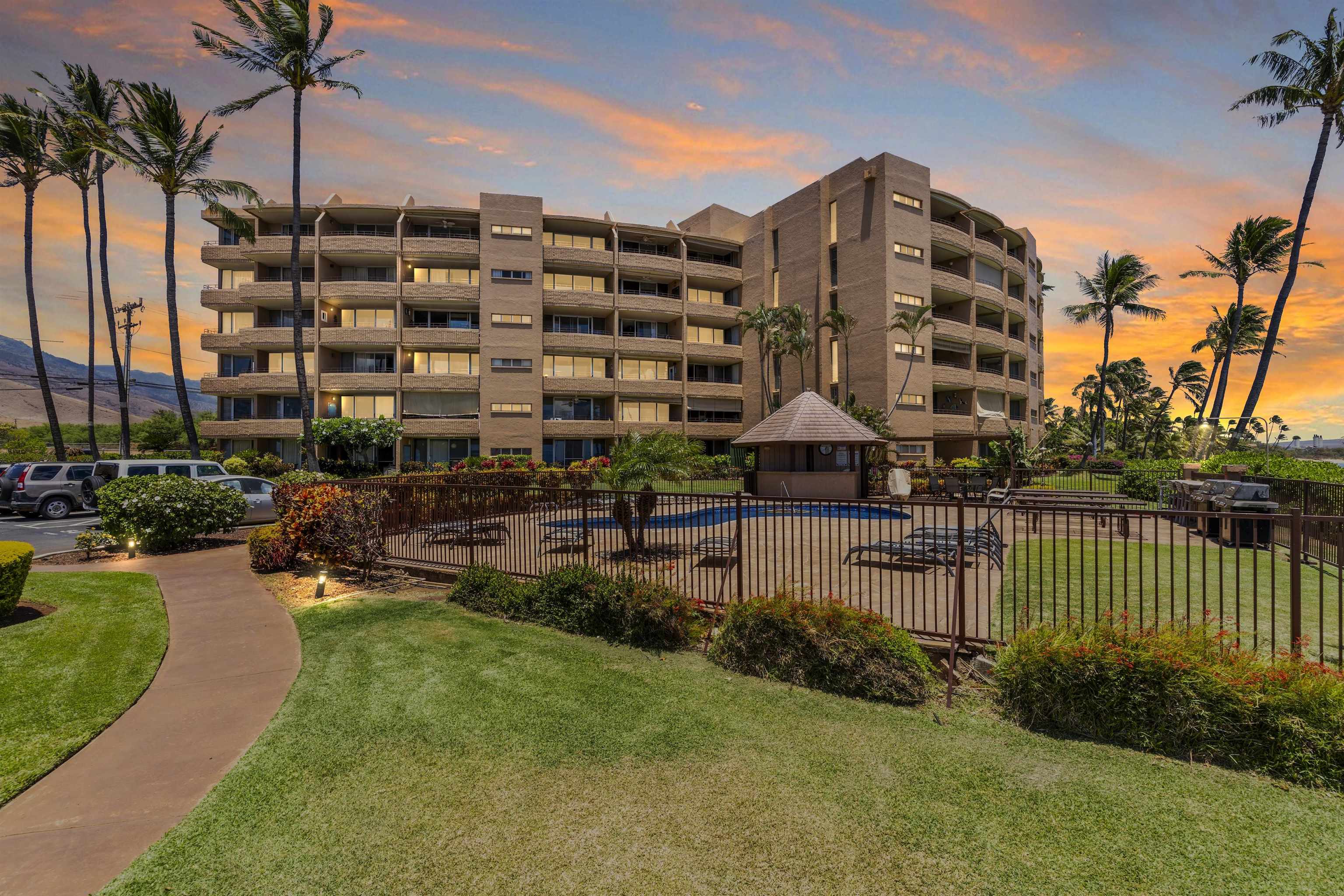 Island Sands condo # 200, Wailuku, Hawaii - photo 29 of 29