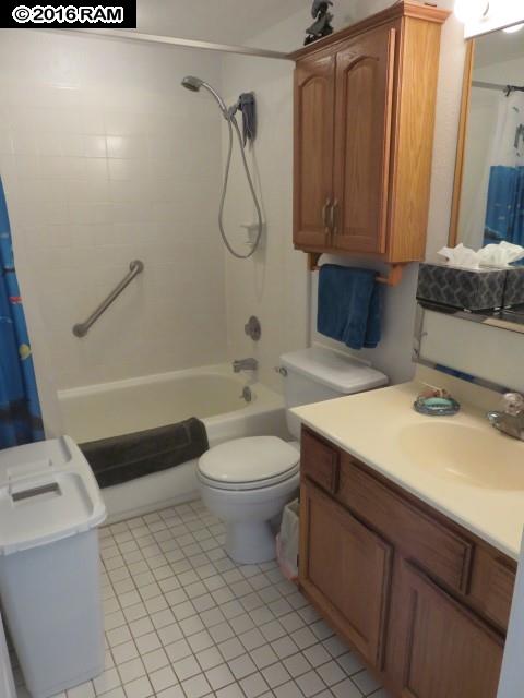 Island Sands condo # 204, Wailuku, Hawaii - photo 12 of 29