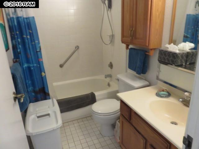 Island Sands condo # 204, Wailuku, Hawaii - photo 14 of 29