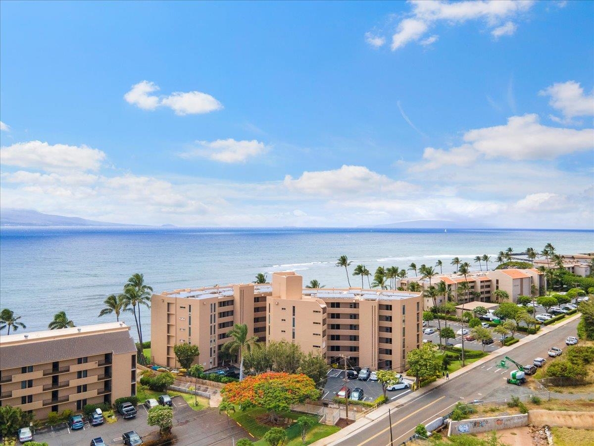 Island Sands condo # 300, Wailuku, Hawaii - photo 14 of 34