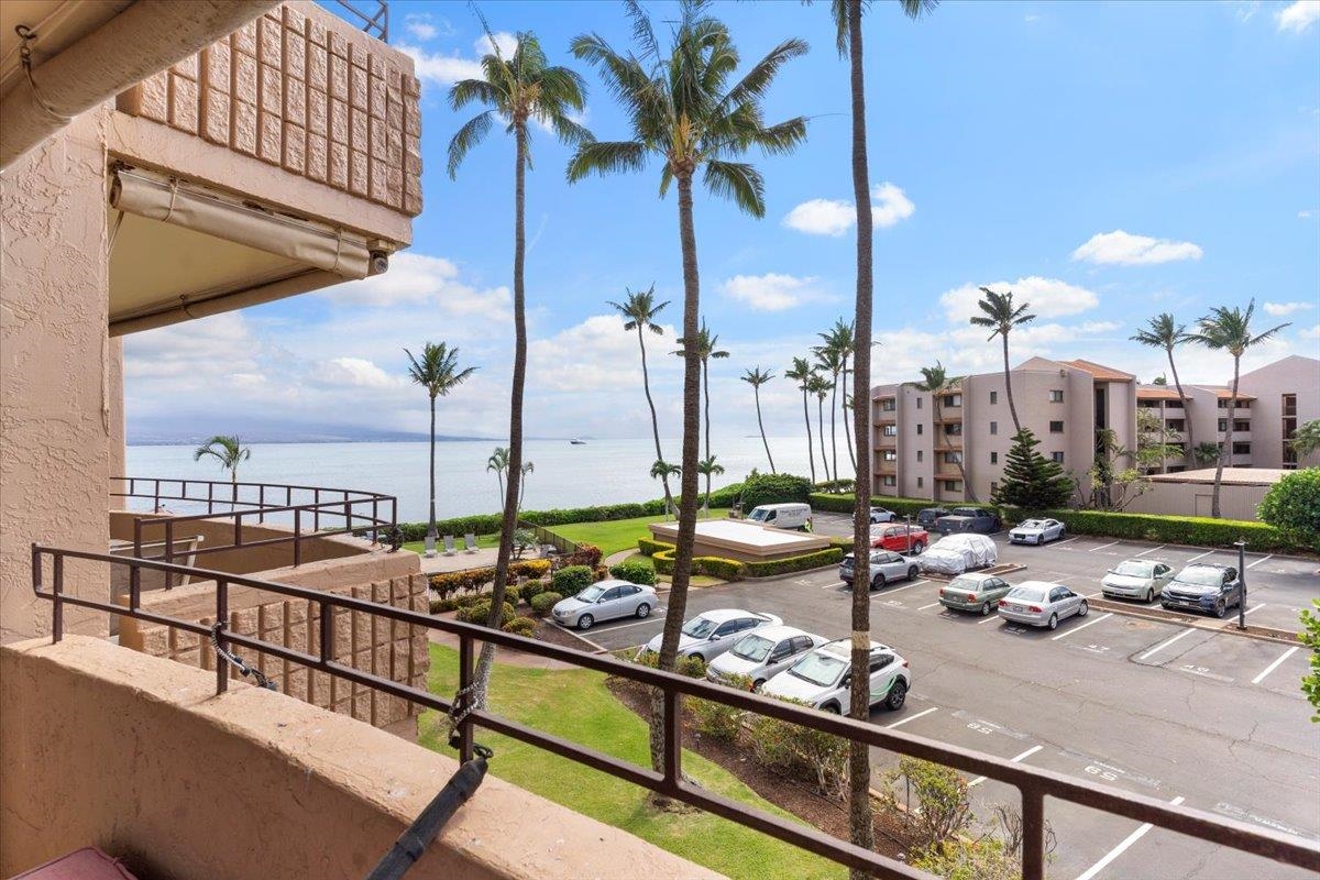 Island Sands condo # 300, Wailuku, Hawaii - photo 31 of 34