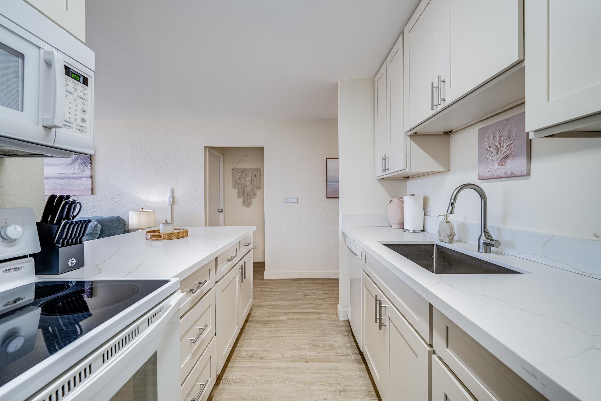 Island Sands condo # 300, Wailuku, Hawaii - photo 13 of 46