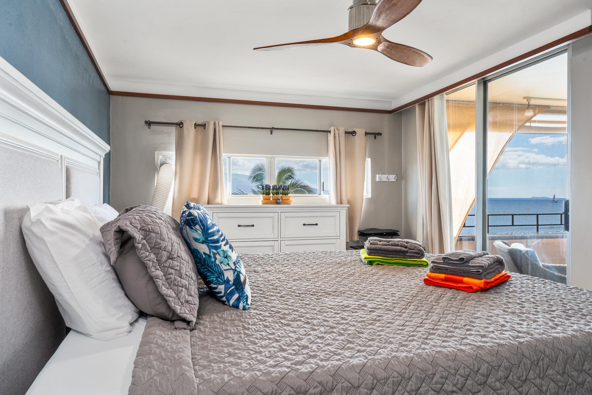 Island Sands condo # 511, Wailuku, Hawaii - photo 14 of 38