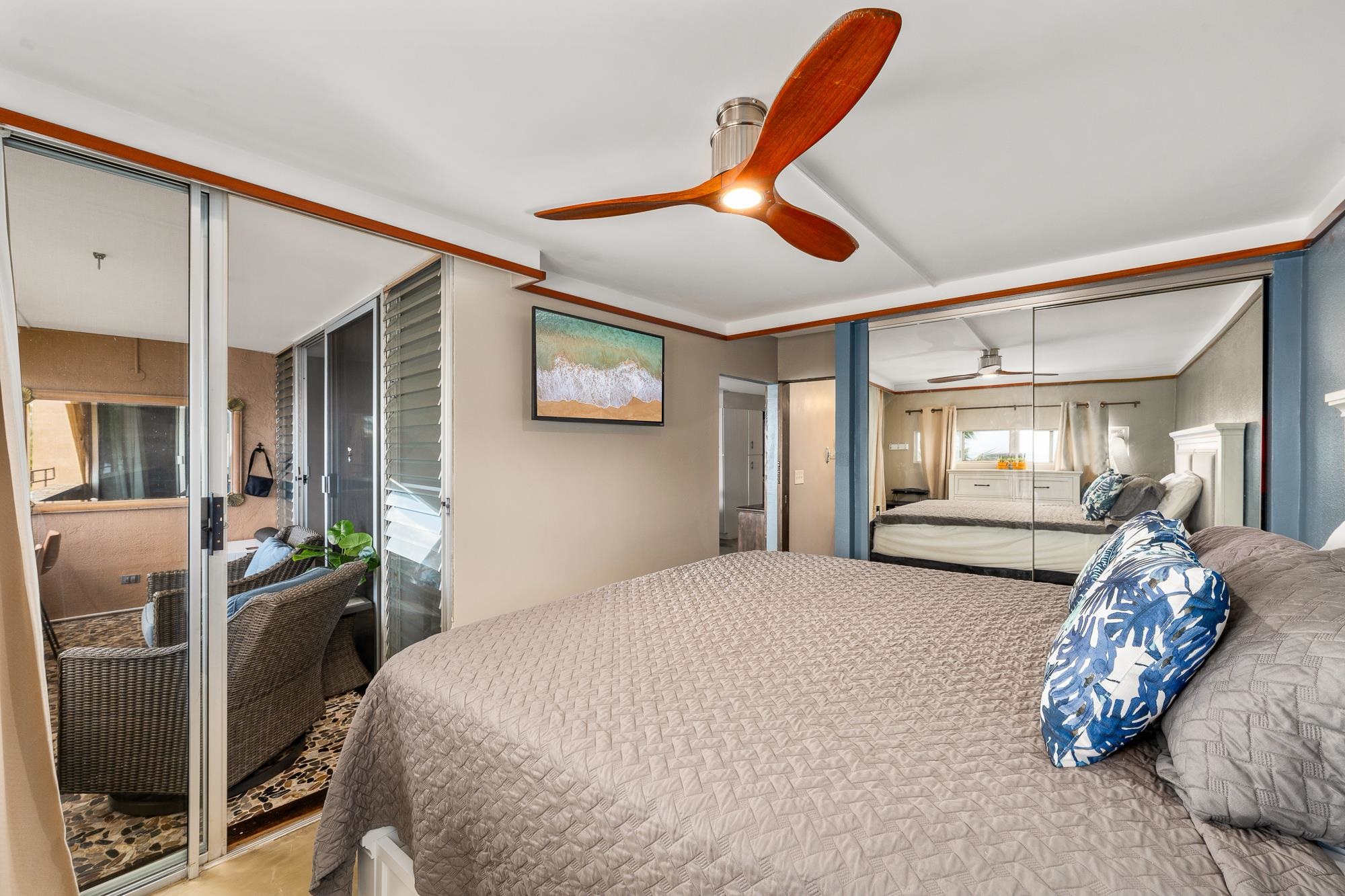 Island Sands condo # 511, Wailuku, Hawaii - photo 18 of 38