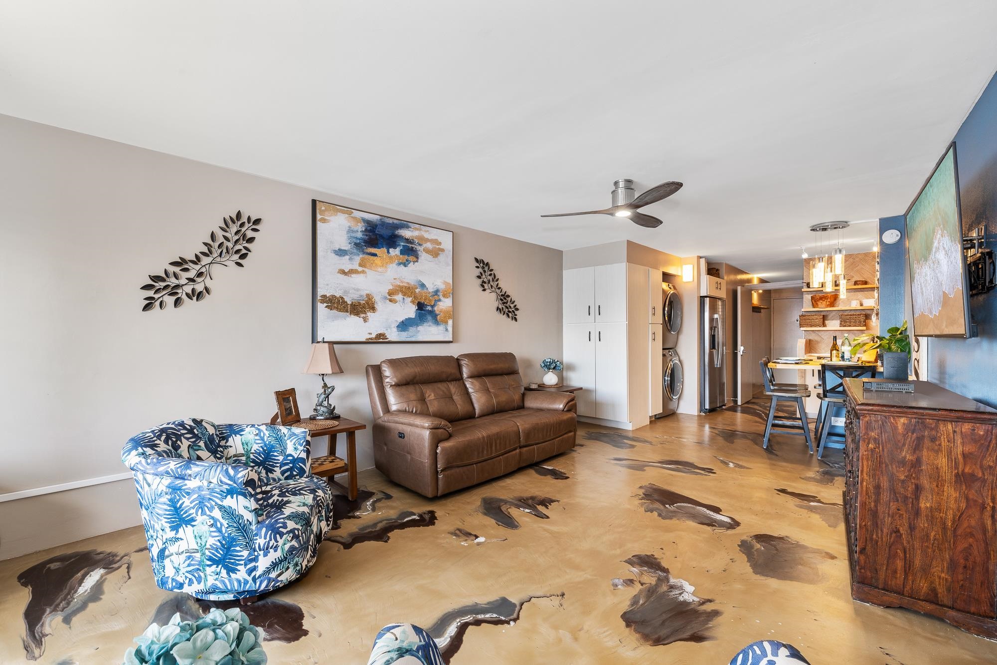 Island Sands condo # 511, Wailuku, Hawaii - photo 23 of 38