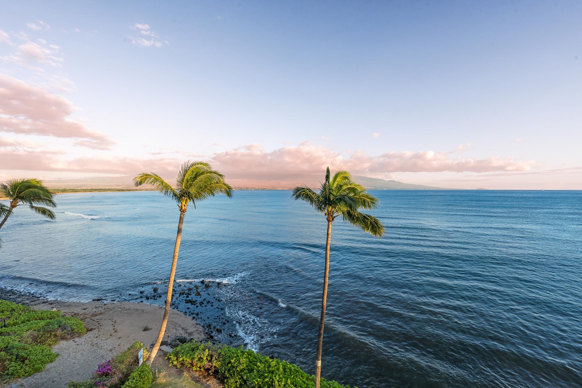 Island Sands condo # 511, Wailuku, Hawaii - photo 30 of 38
