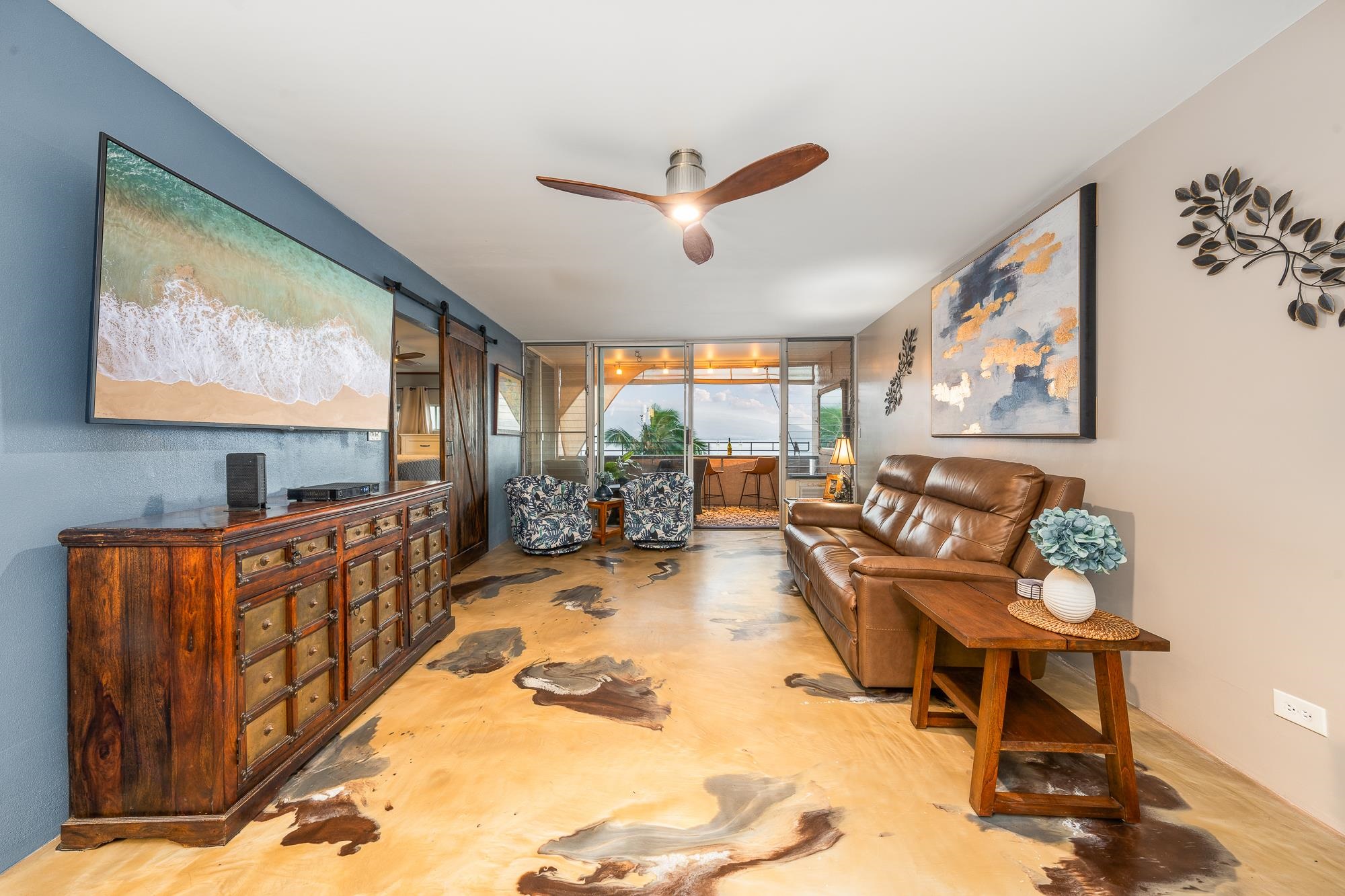 Island Sands condo # 511, Wailuku, Hawaii - photo 8 of 38