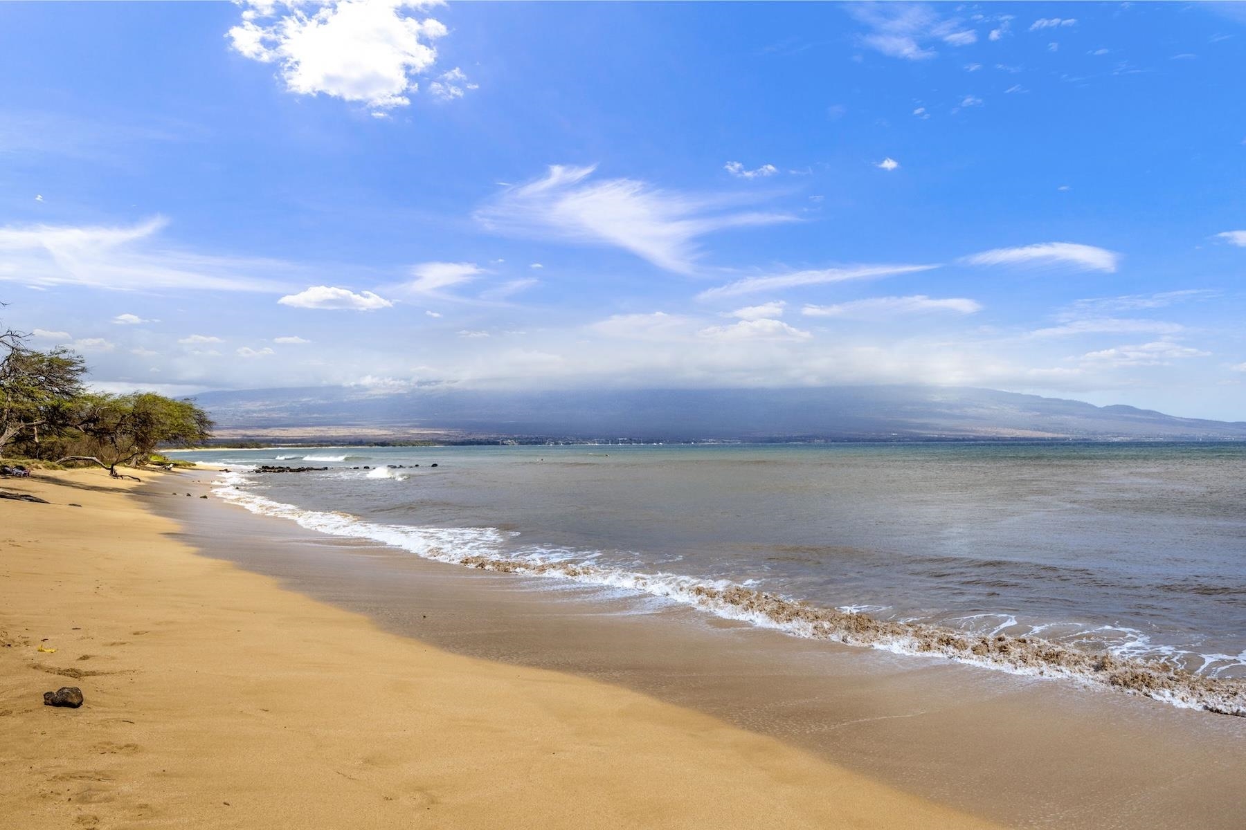 Island Sands condo # 601, Wailuku, Hawaii - photo 38 of 40