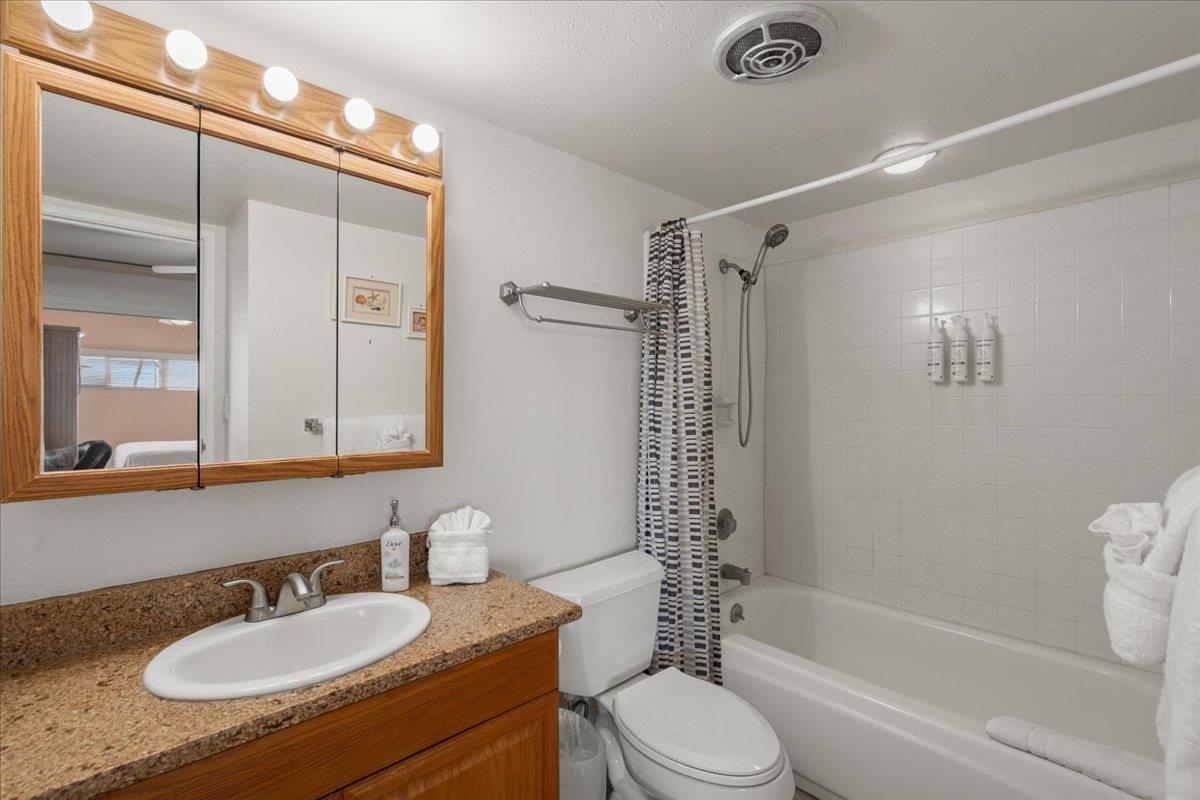 Island Sands condo # 602, Wailuku, Hawaii - photo 17 of 30