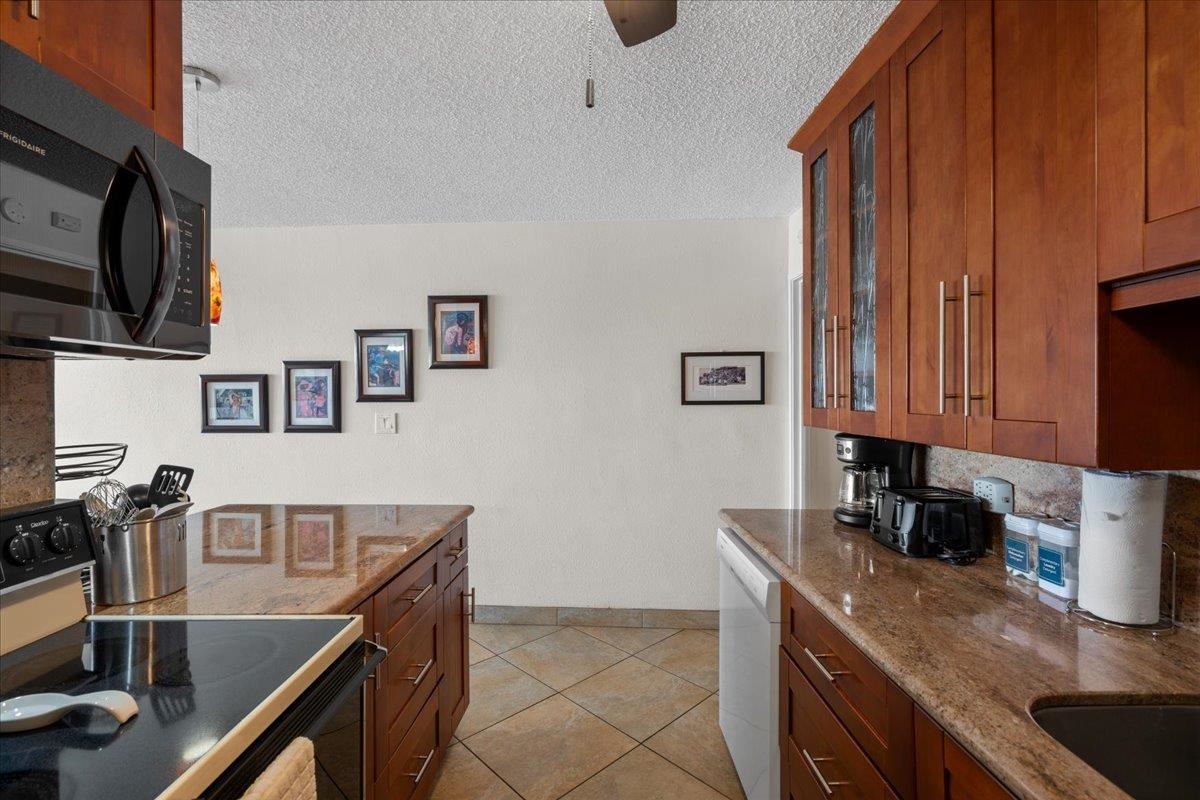 Island Sands condo # 602, Wailuku, Hawaii - photo 7 of 30