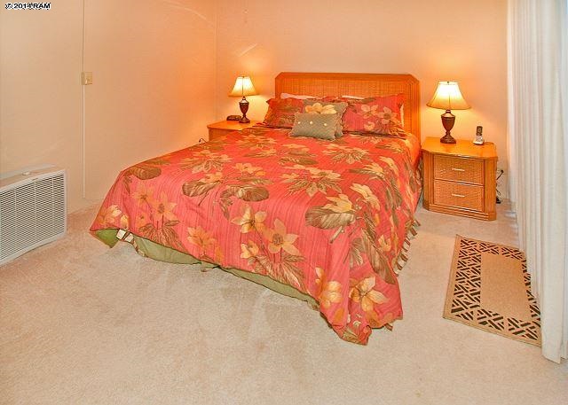 Island Sands condo # 305, Wailuku, Hawaii - photo 6 of 10