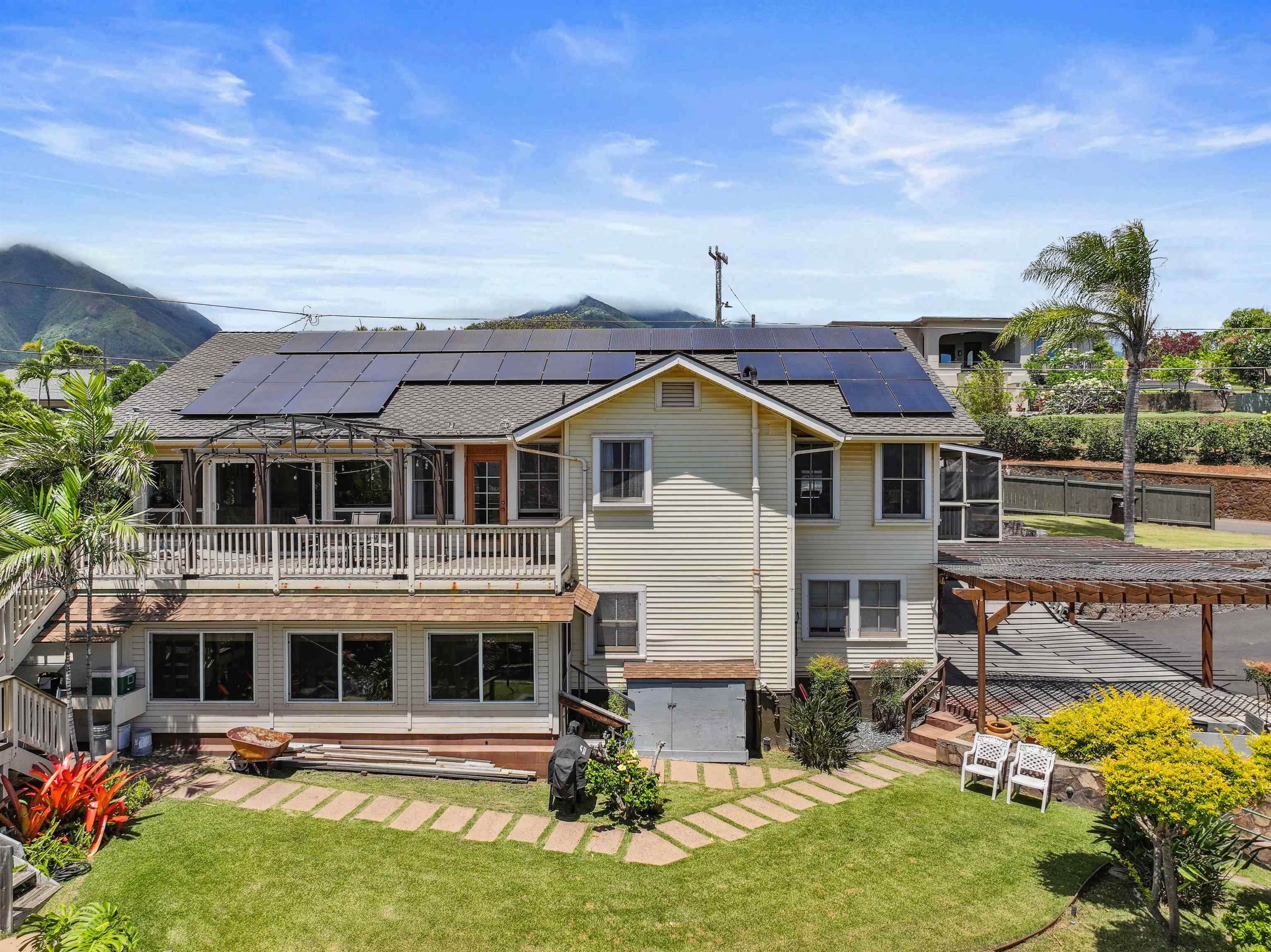 150  Naniloa Dr Original Sand Hills Area, Wailuku home - photo 2 of 50