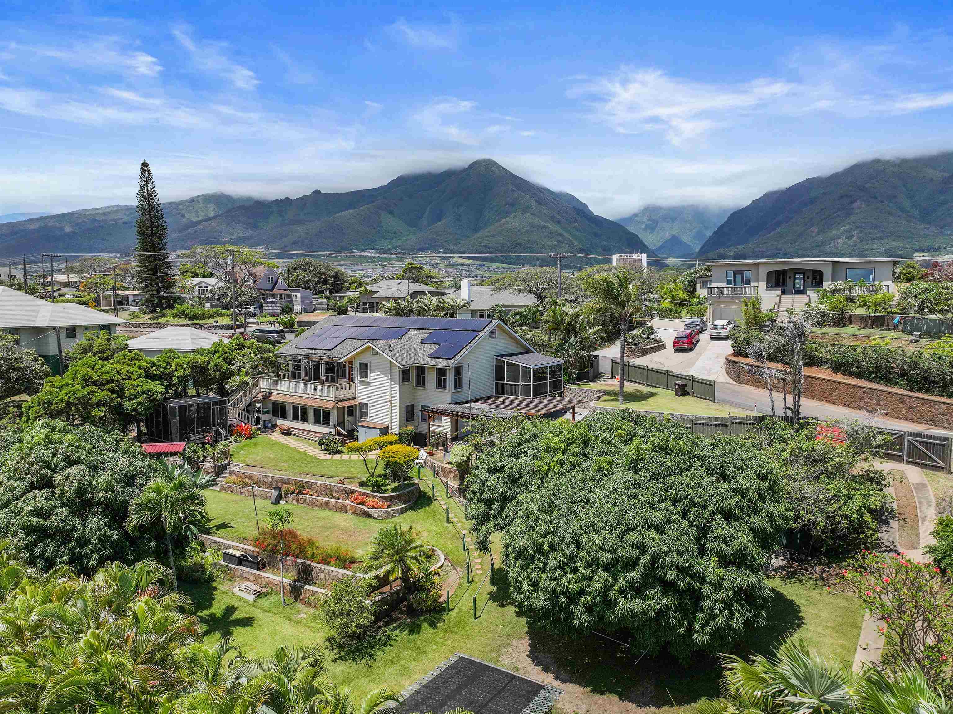 150  Naniloa Dr Original Sand Hills Area, Wailuku home - photo 5 of 50