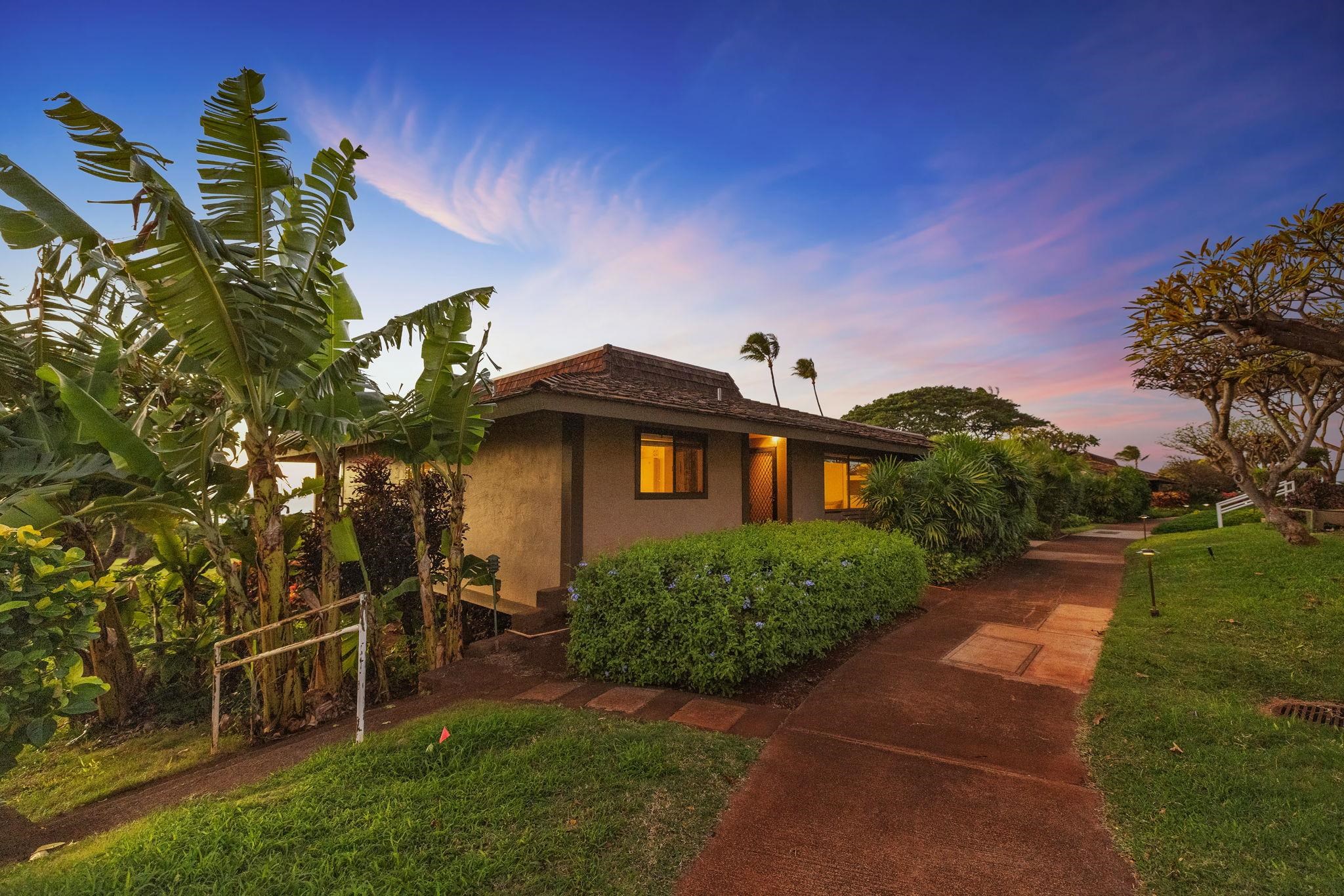 Kaanapali Plantation condo # 10, Lahaina, Hawaii - photo 30 of 44