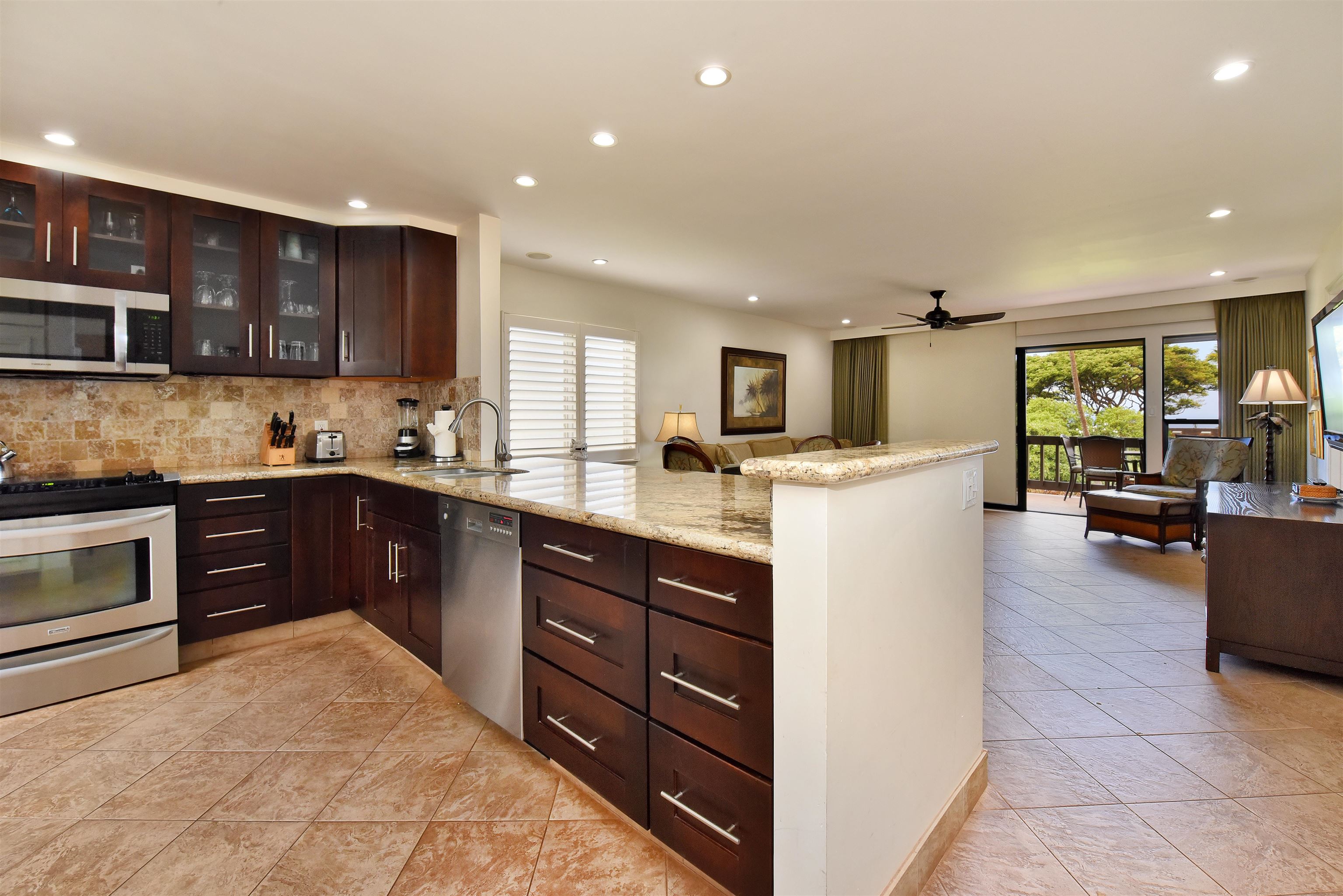 Kaanapali Plantation condo # 52, Lahaina, Hawaii - photo 6 of 50