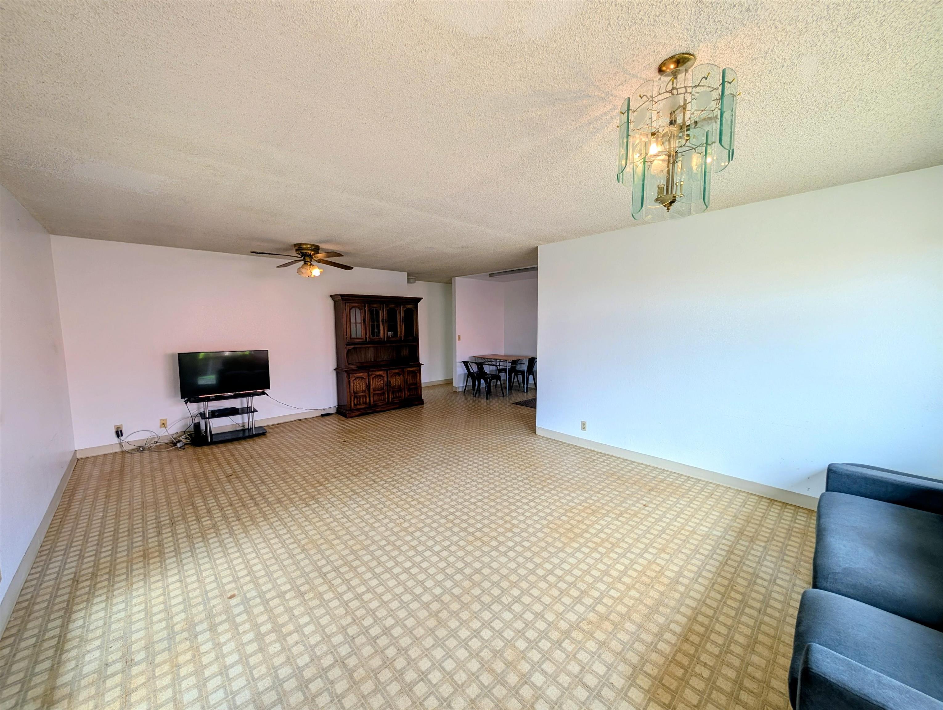 1503  Pakali St , Lanai home - photo 4 of 10