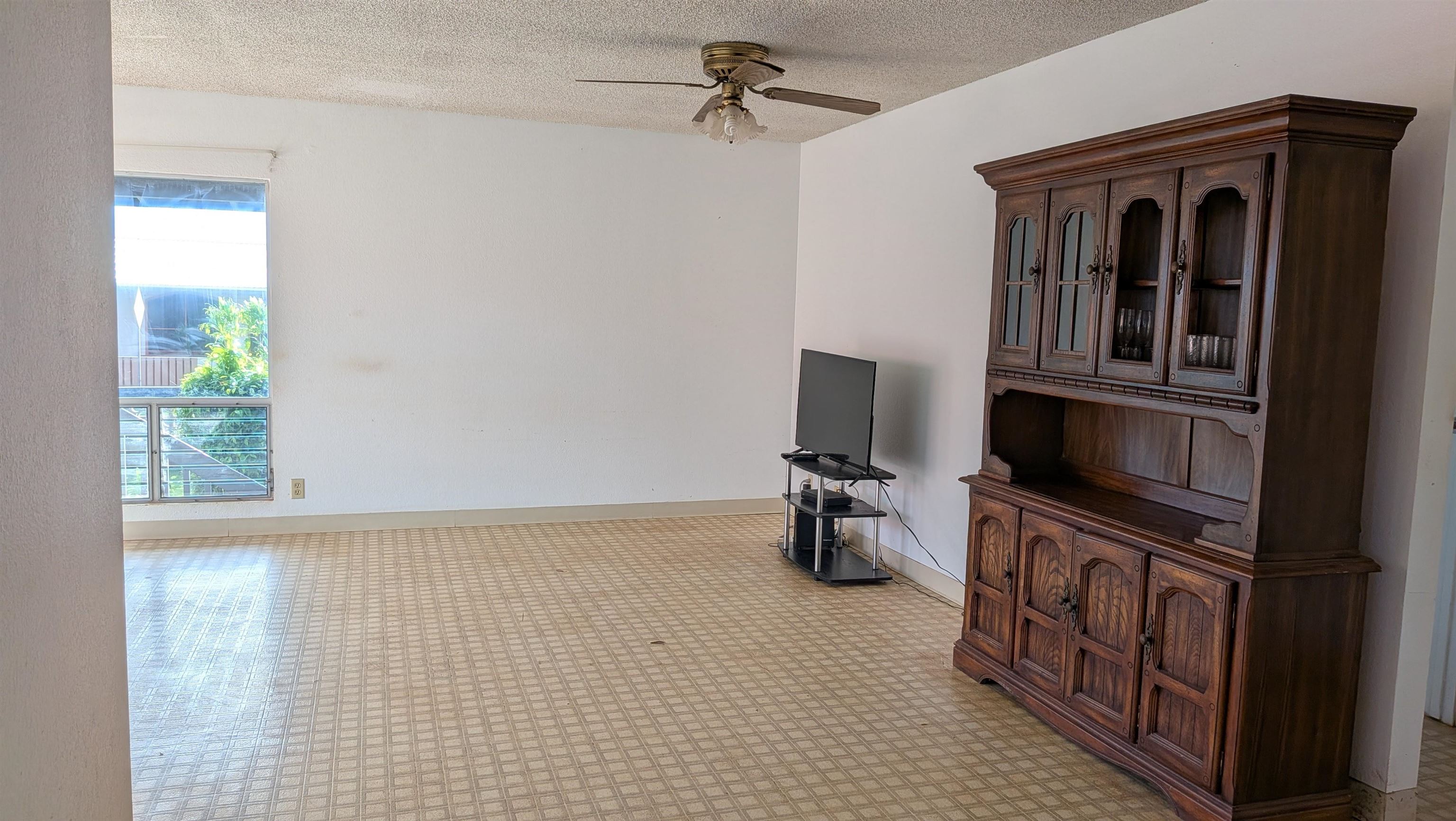 1503  Pakali St , Lanai home - photo 8 of 18