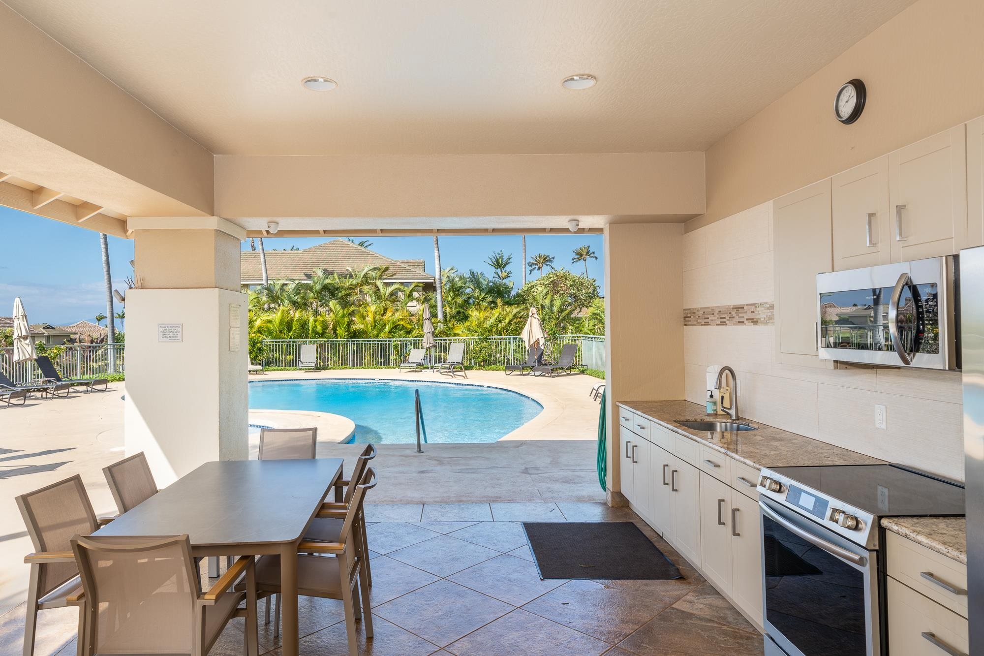 Vintage at Kaanapali condo # 51, Lahaina, Hawaii - photo 44 of 45