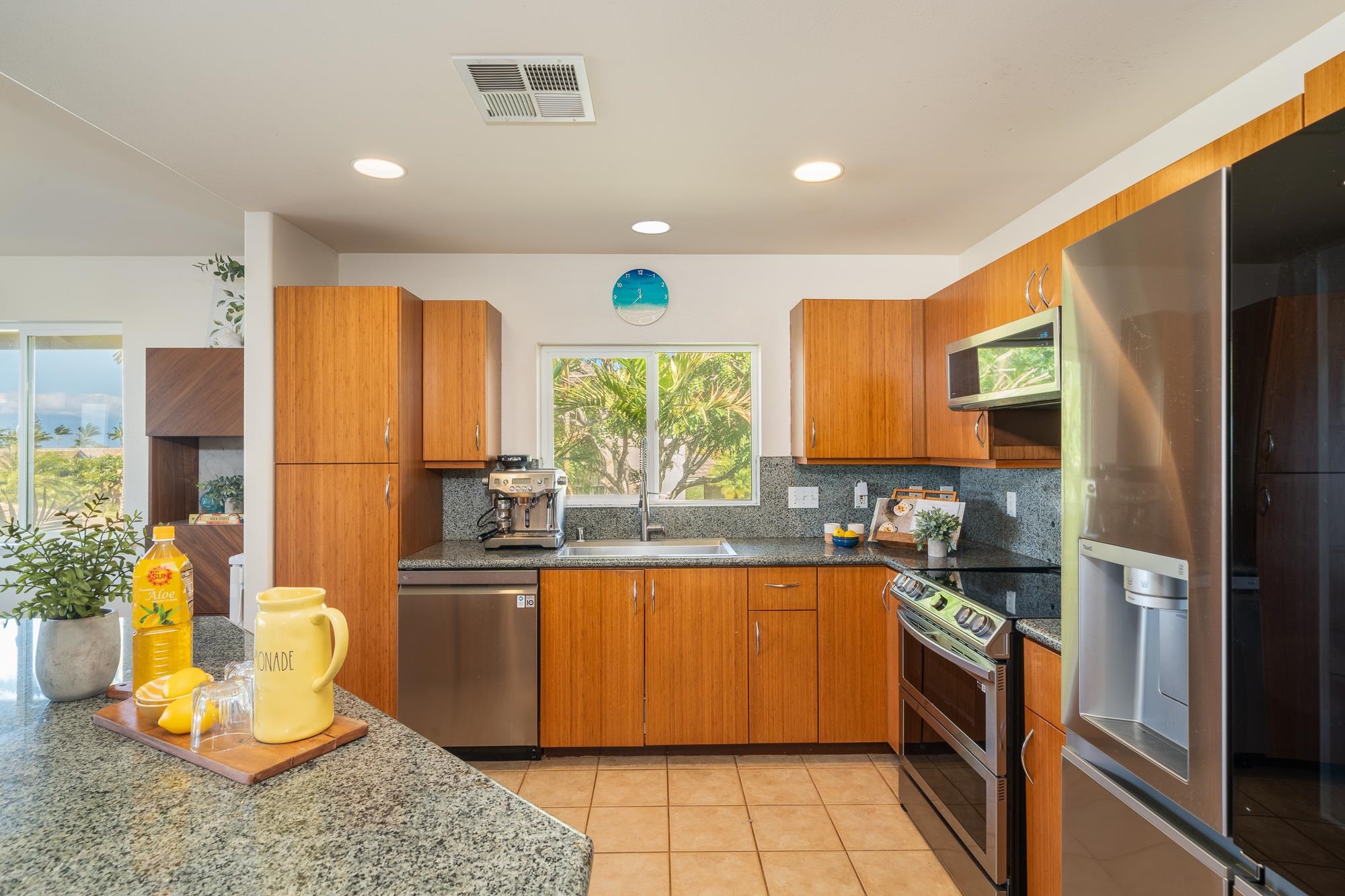 Vintage at Kaanapali condo # 51, Lahaina, Hawaii - photo 7 of 45