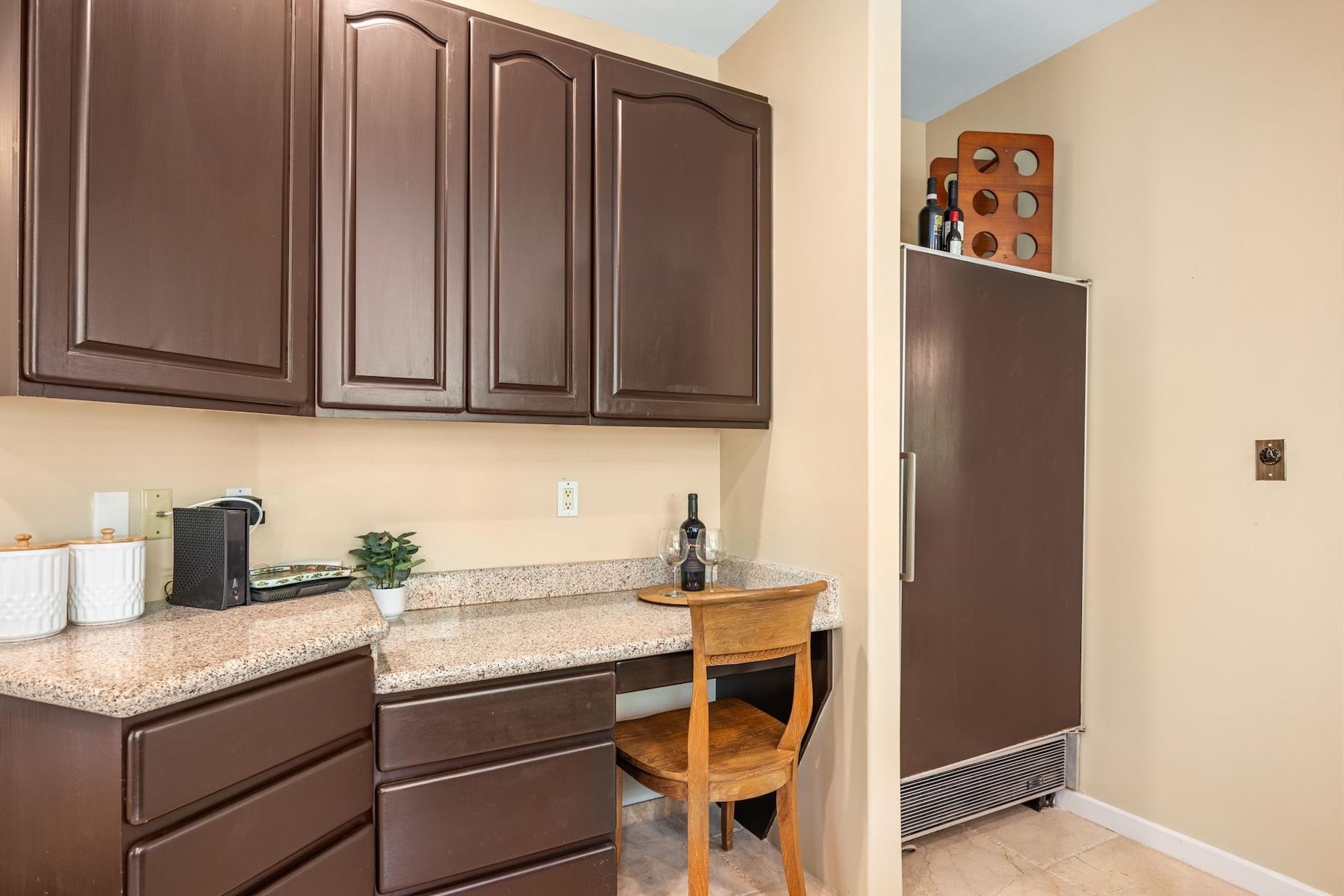 1520  Kilinoe Pl , Wailuku home - photo 18 of 50