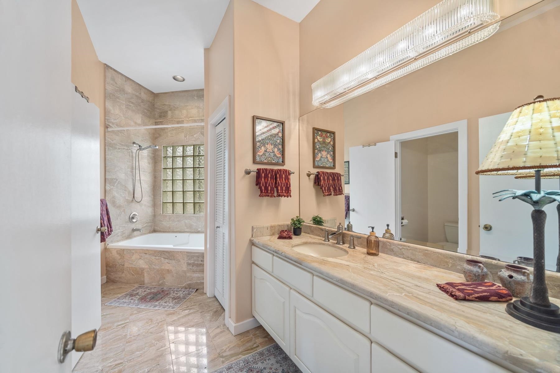 1520  Kilinoe Pl , Wailuku home - photo 26 of 50